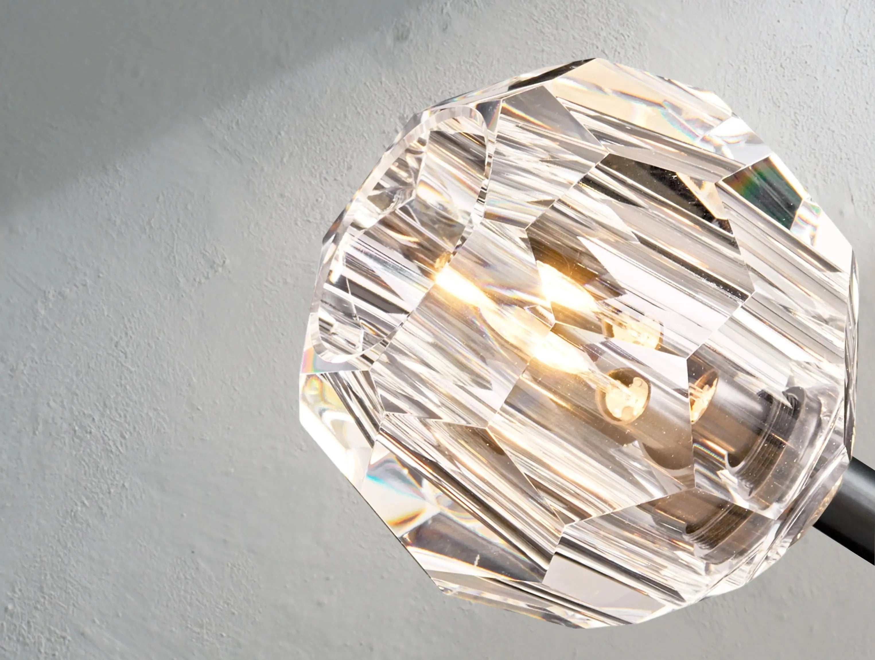 Orbital Cristal Glass Linear Chandelier ARDENEL