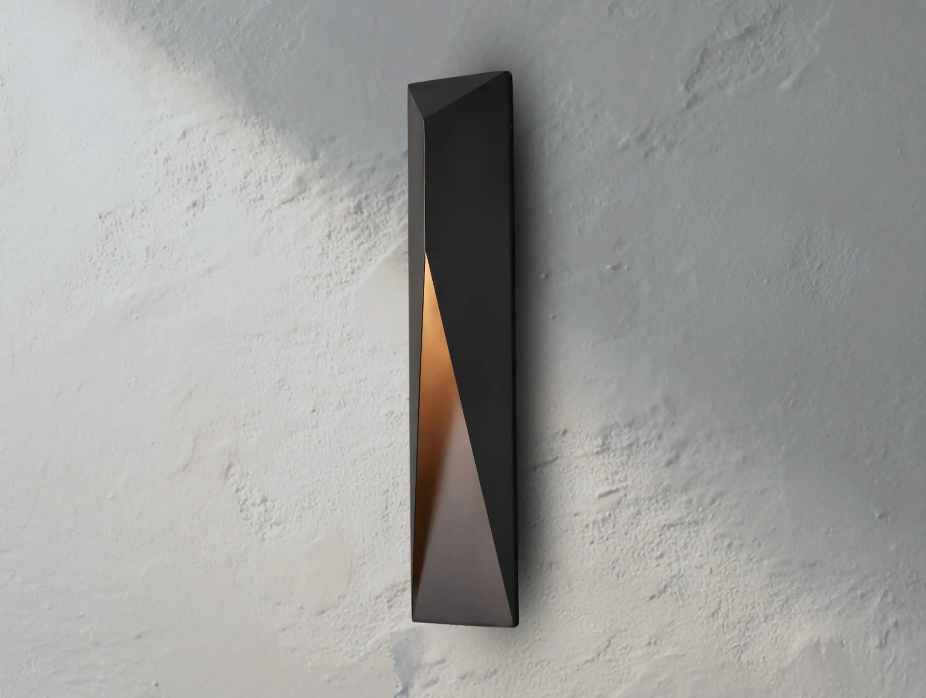 Davin Outdoor Sconce ARDENEL