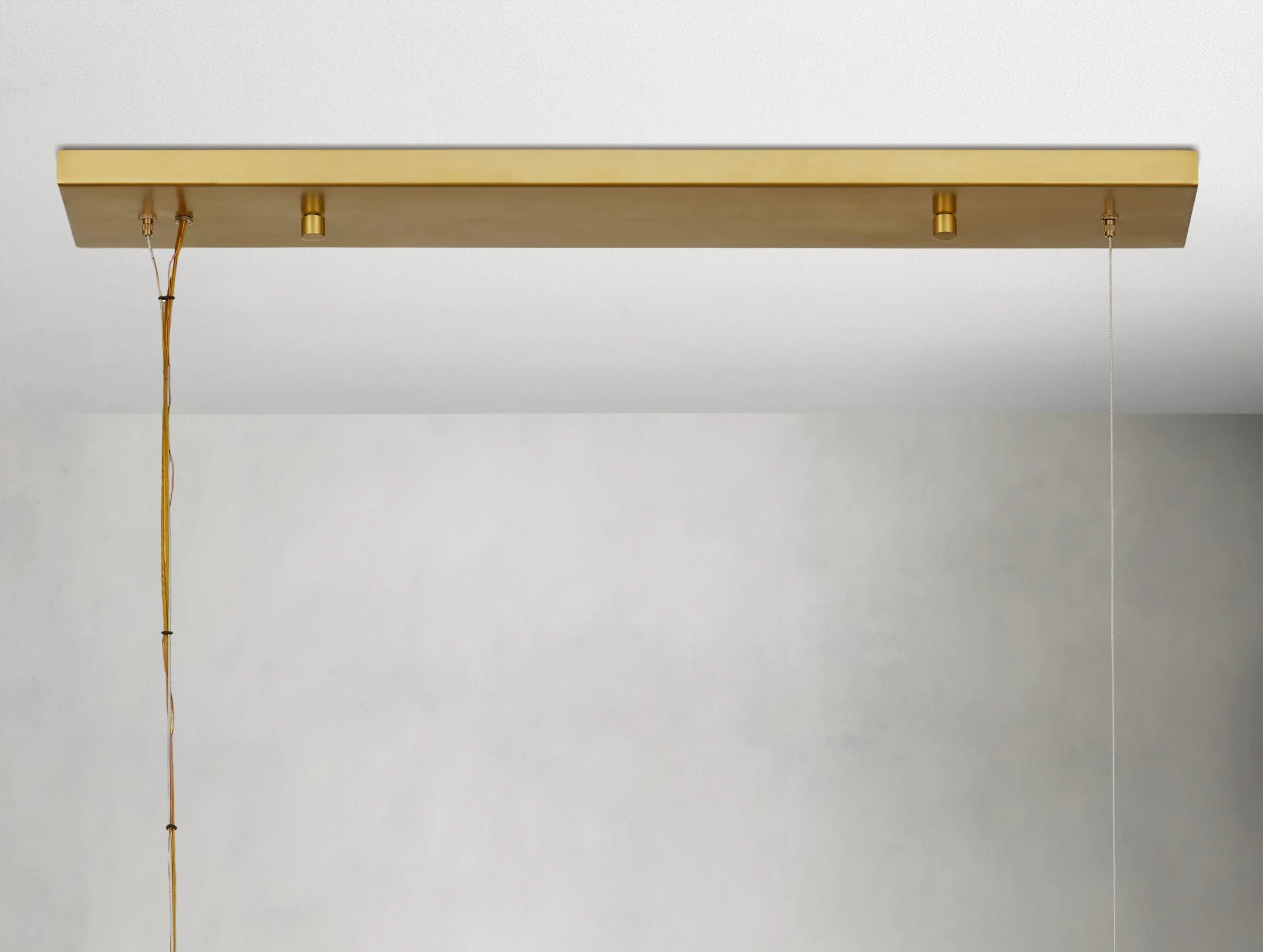 Kinnor Linear Chandelier