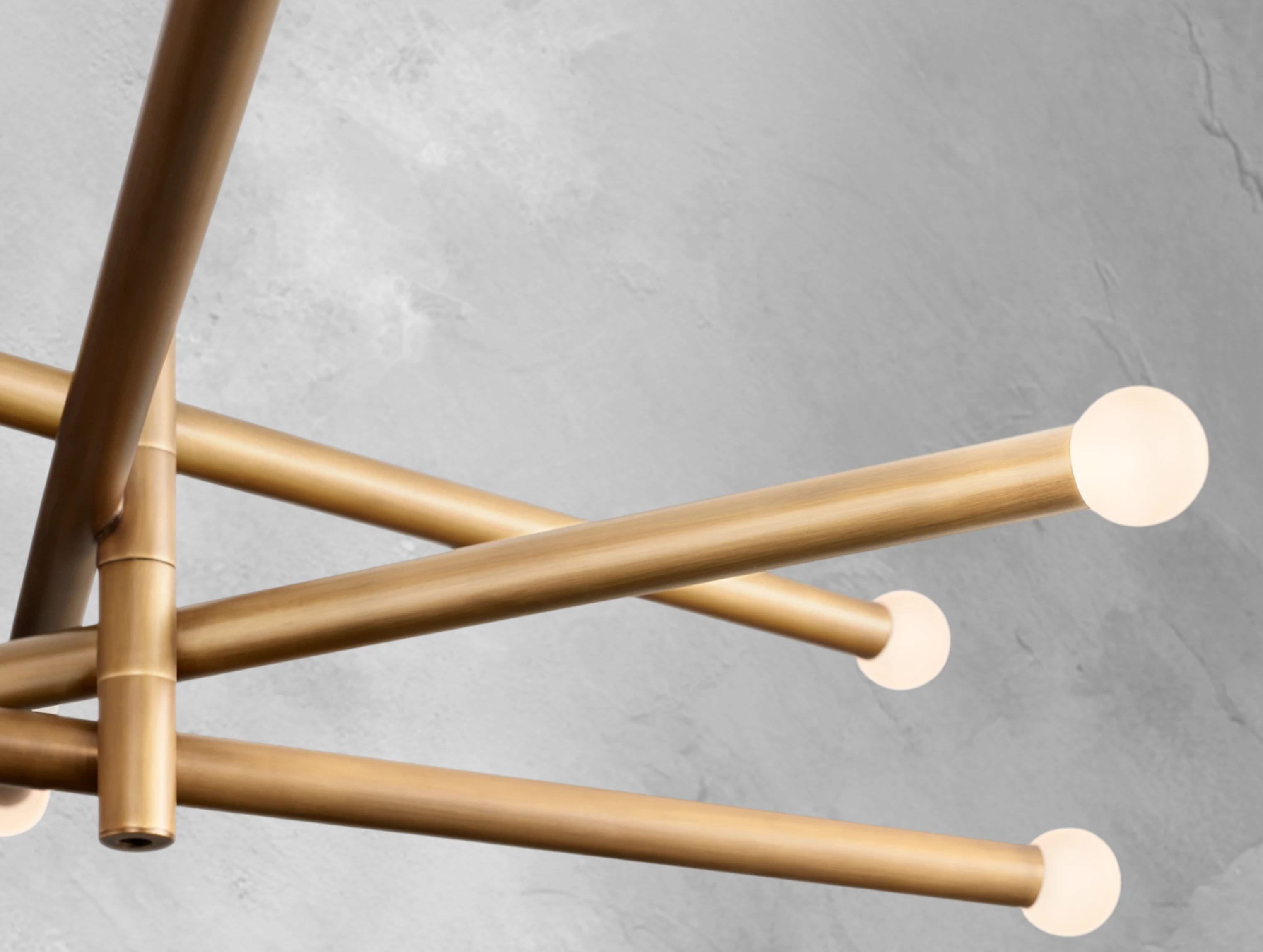 Roundseau 8-Light Mobile Etched Chandelier