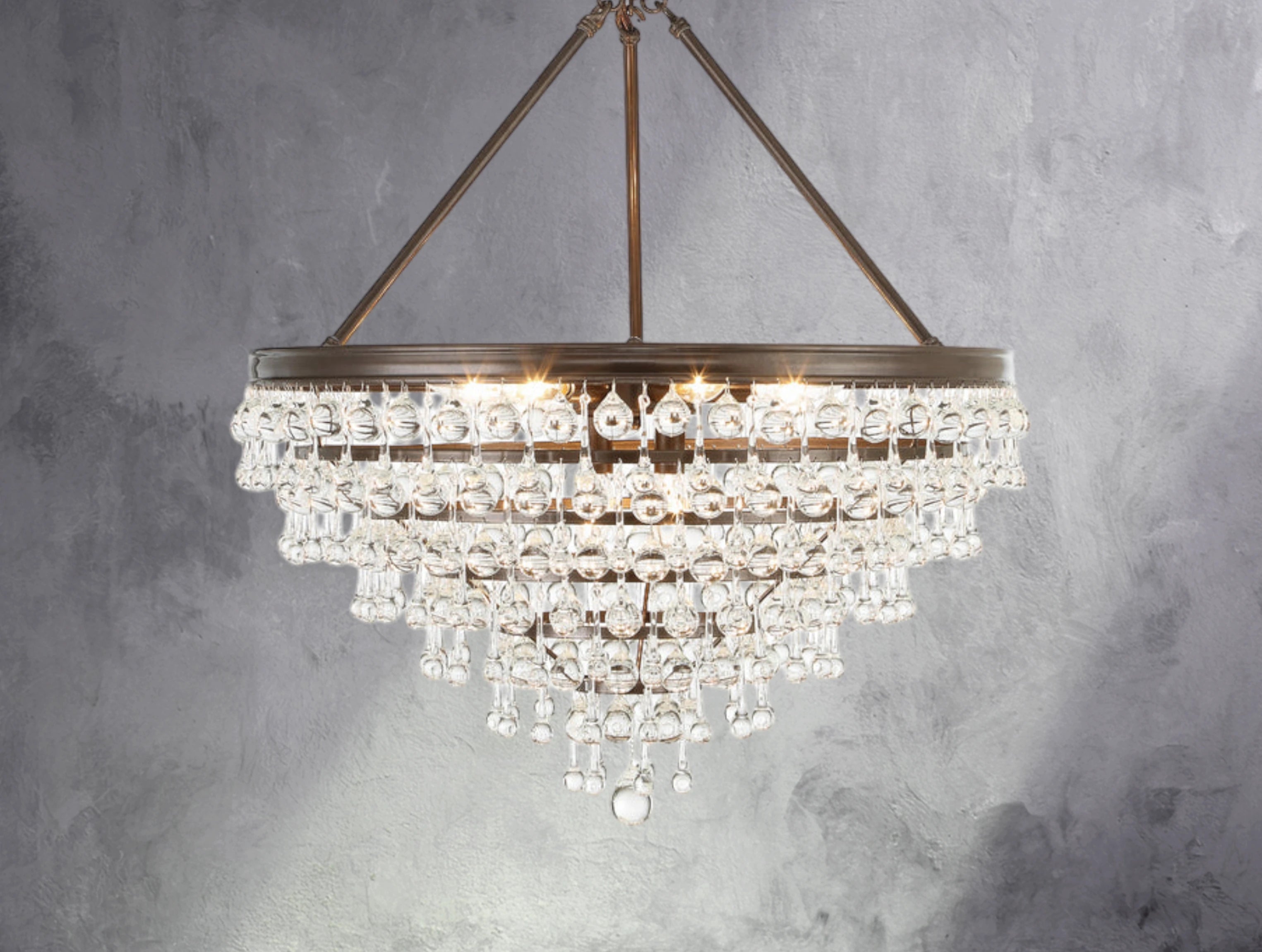Scolid Chandelier
