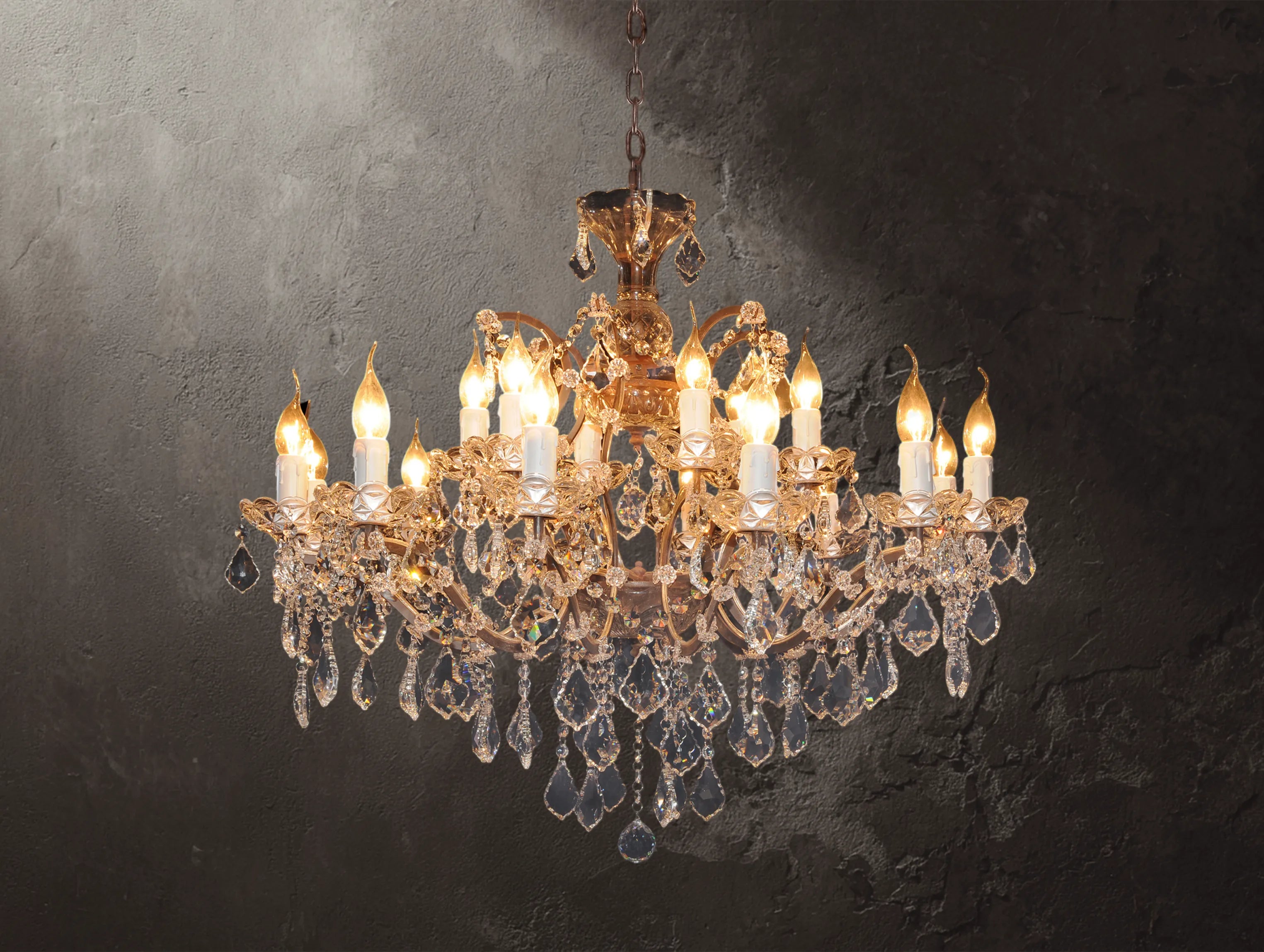 Aurum Regent Chandelier