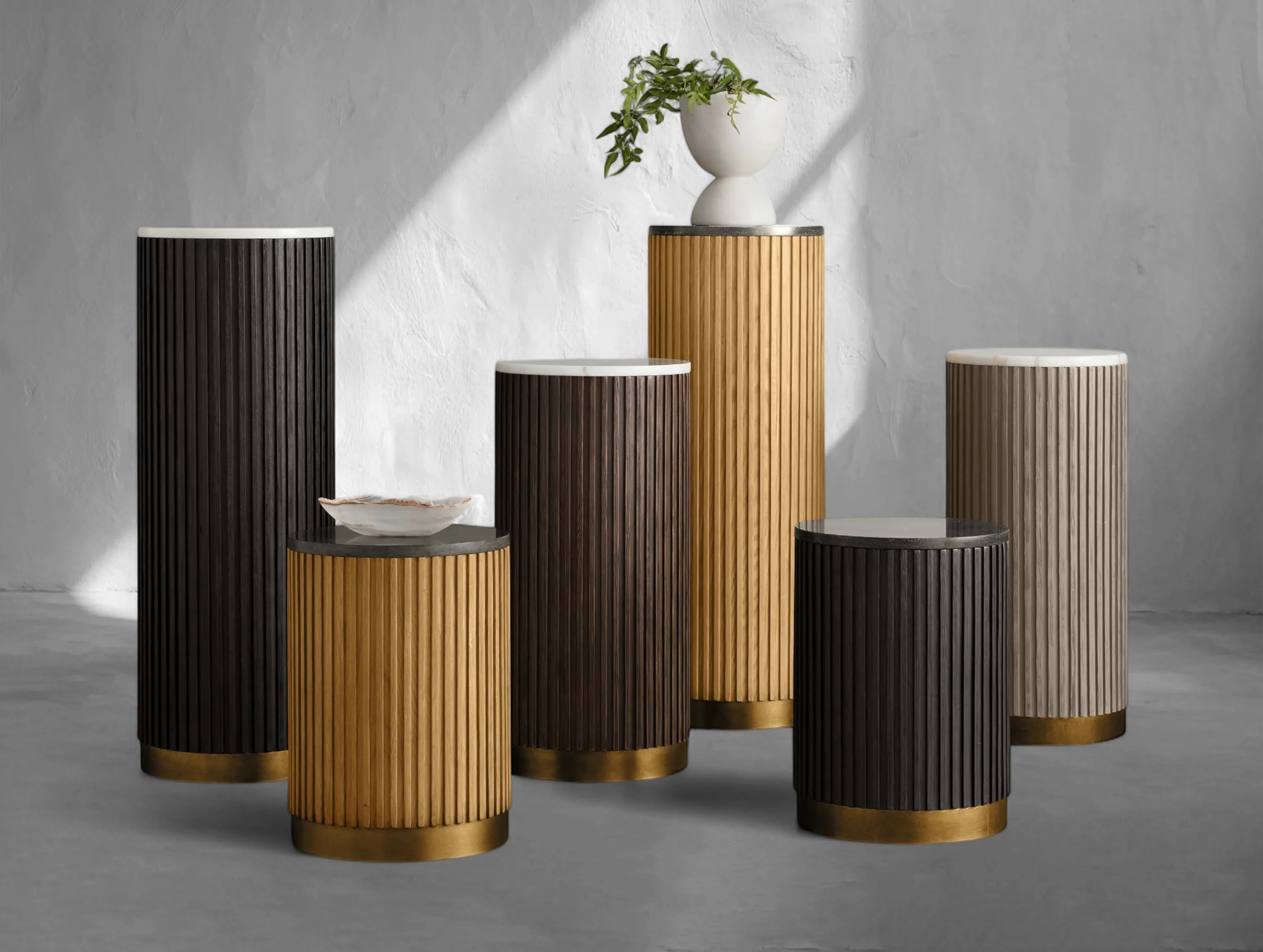 Rolphin Pedestal ARDENEL