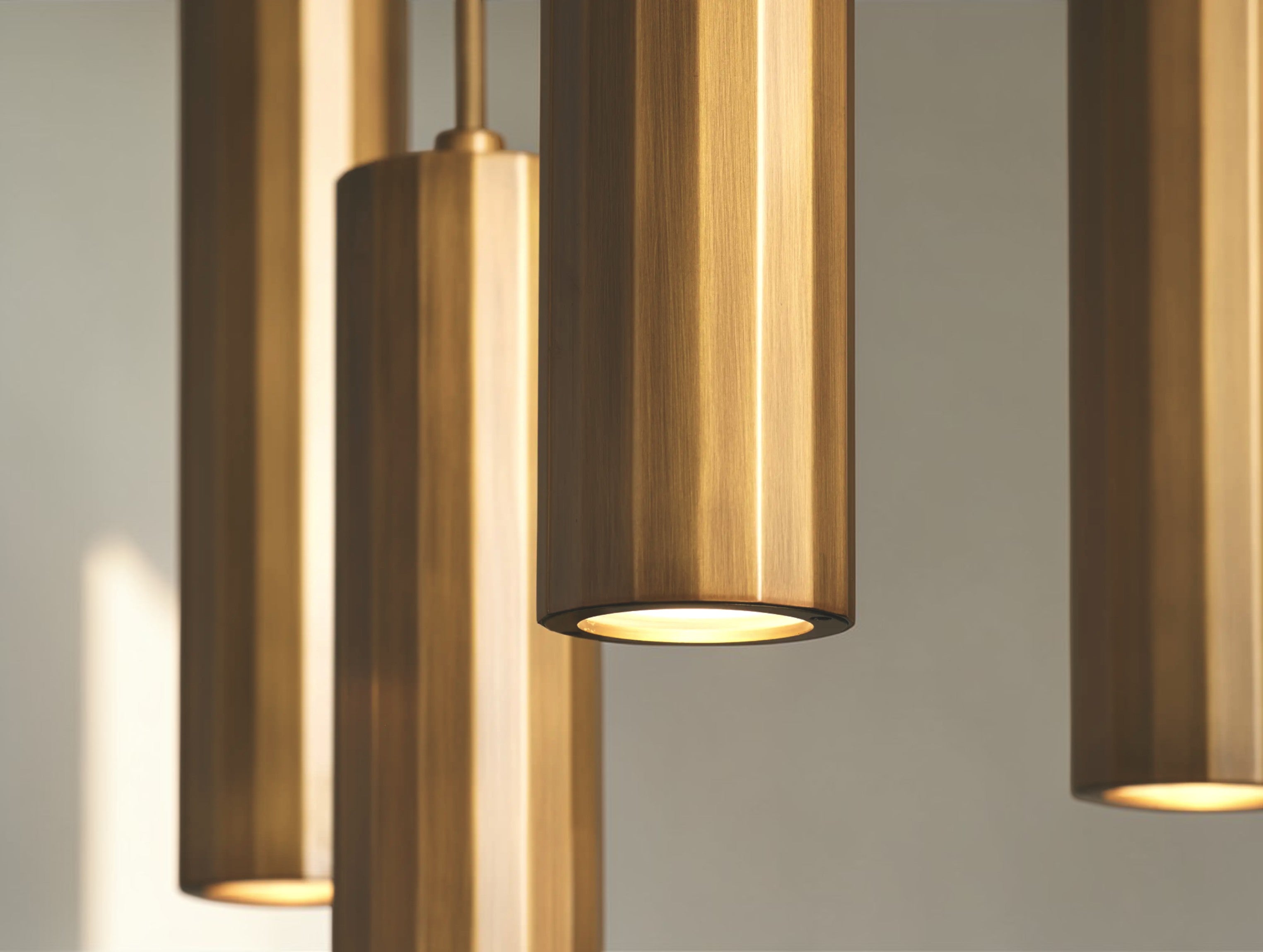 Solenne Column Chandelier