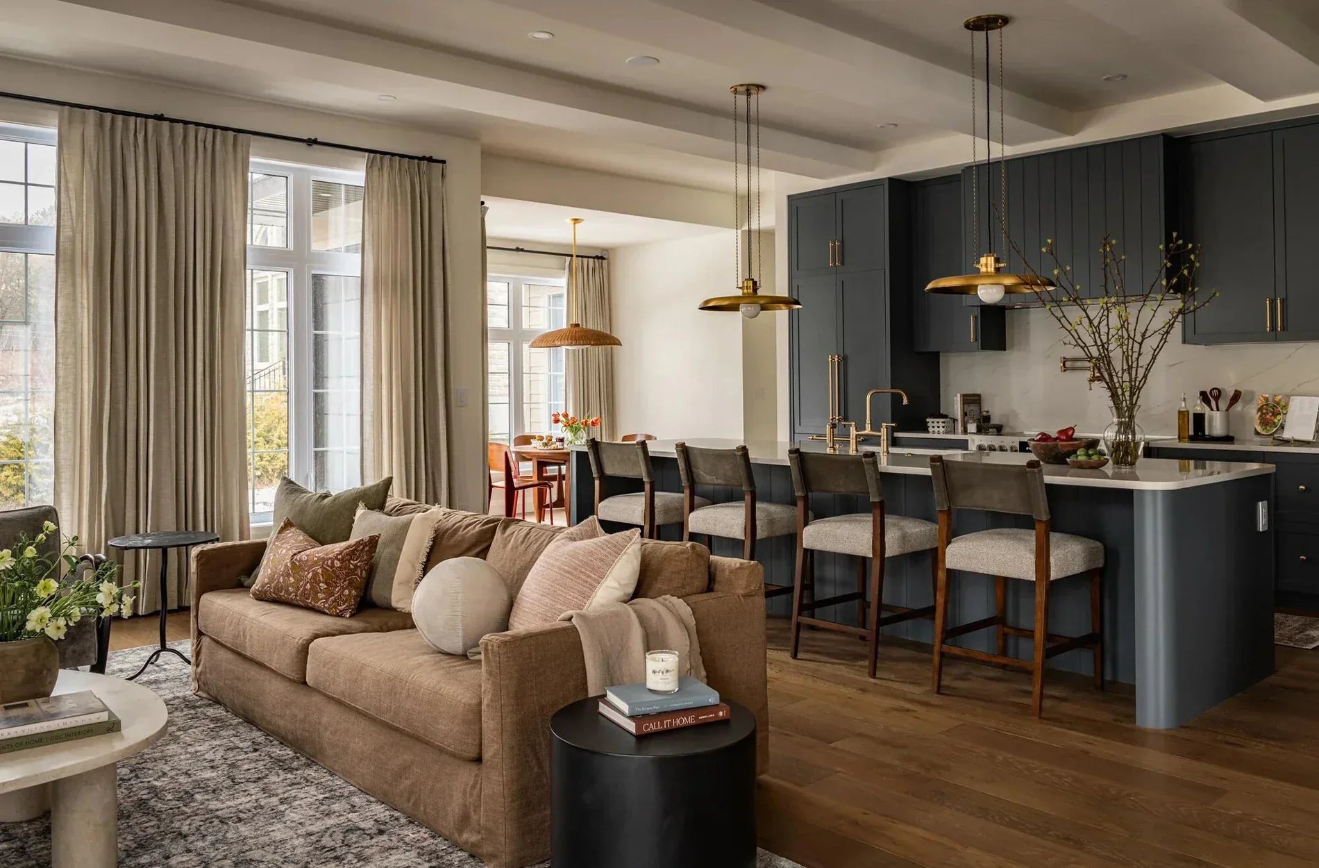 At Ease in Contrast: A Hudson Home Rooted in Warmth