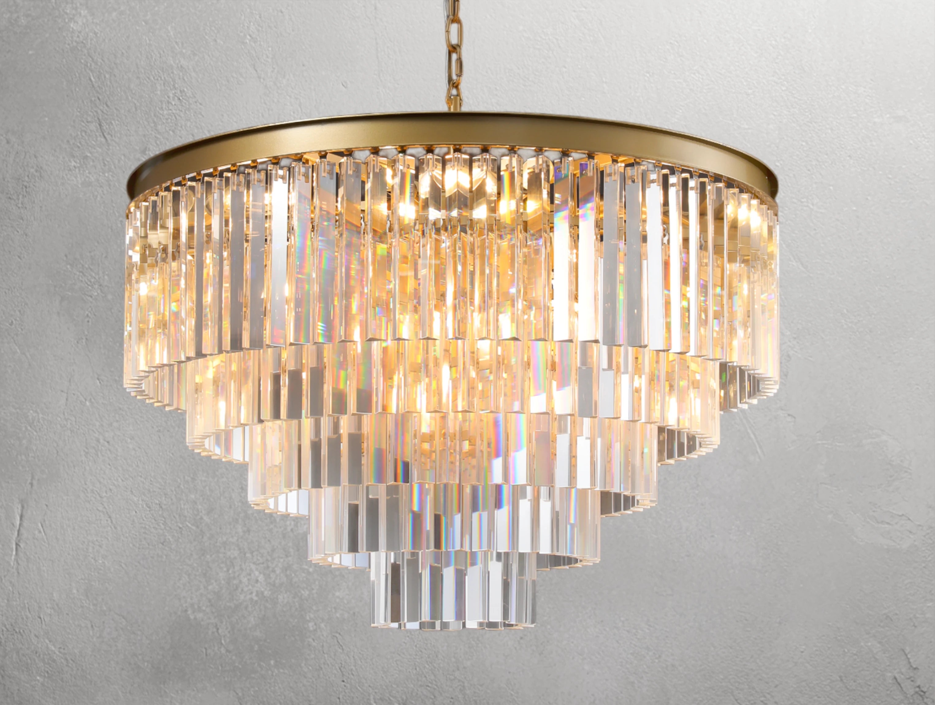Pukinos Round Chandelier