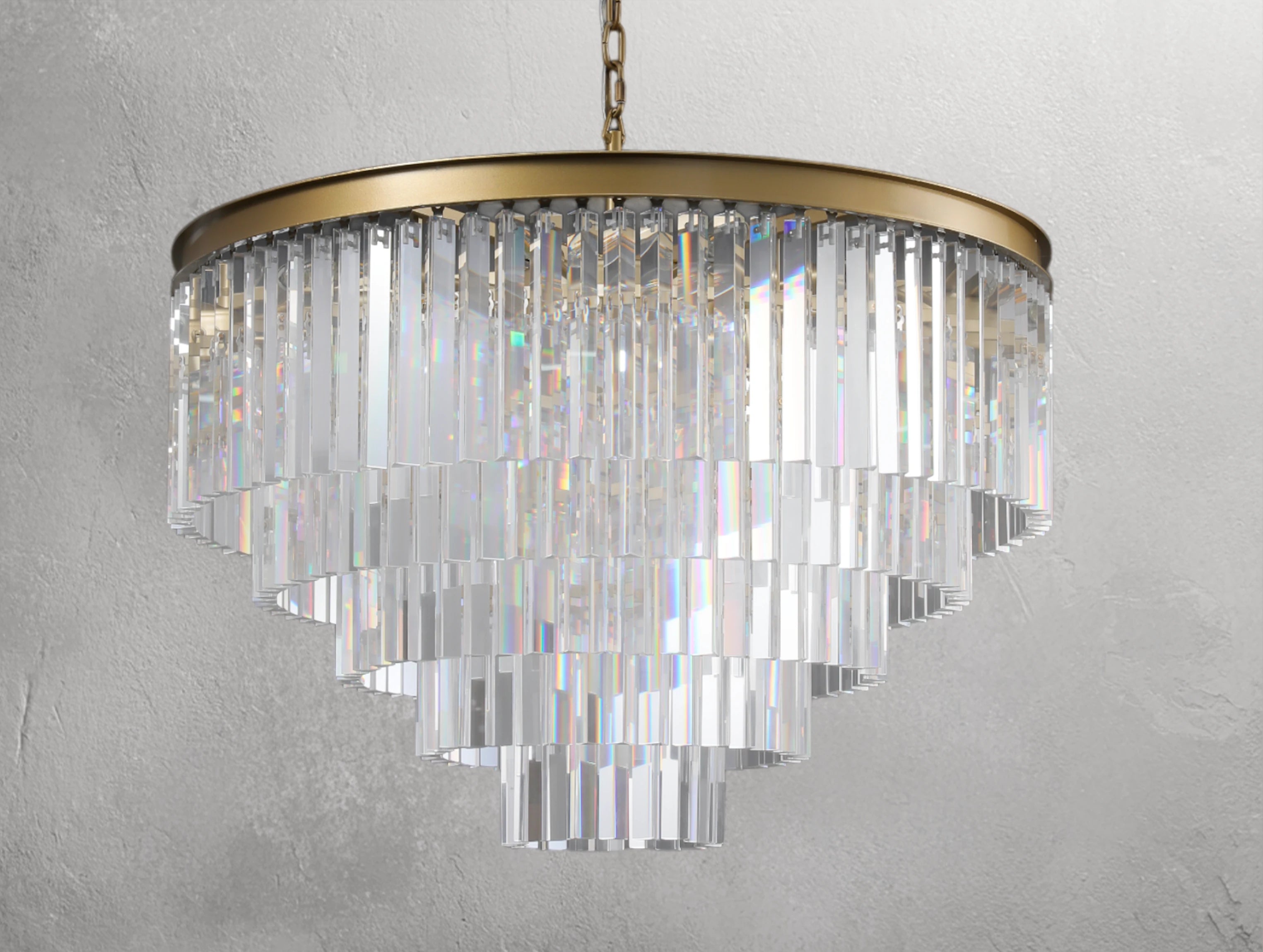 Pukinos Round Chandelier