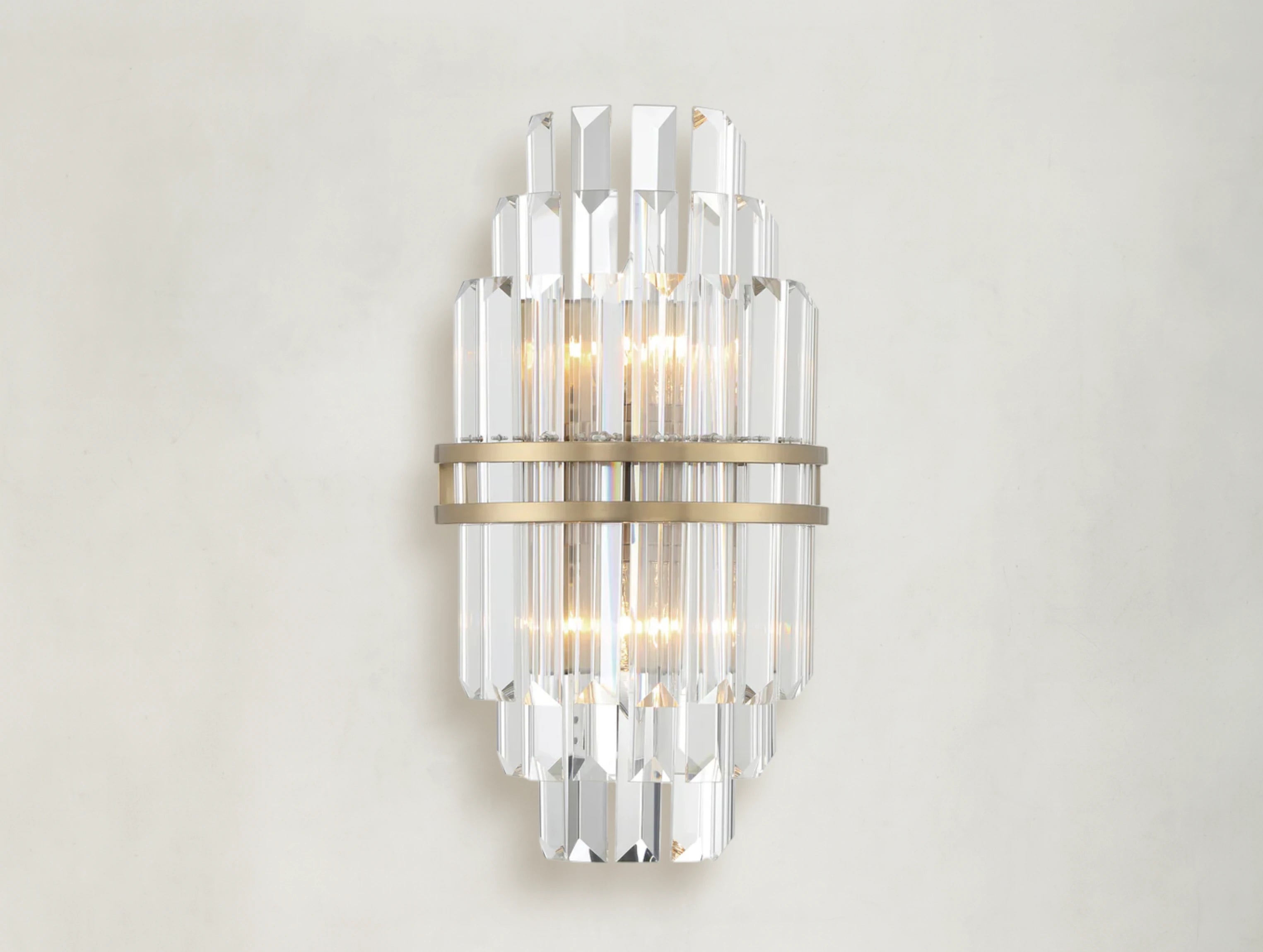 Helus Sconce