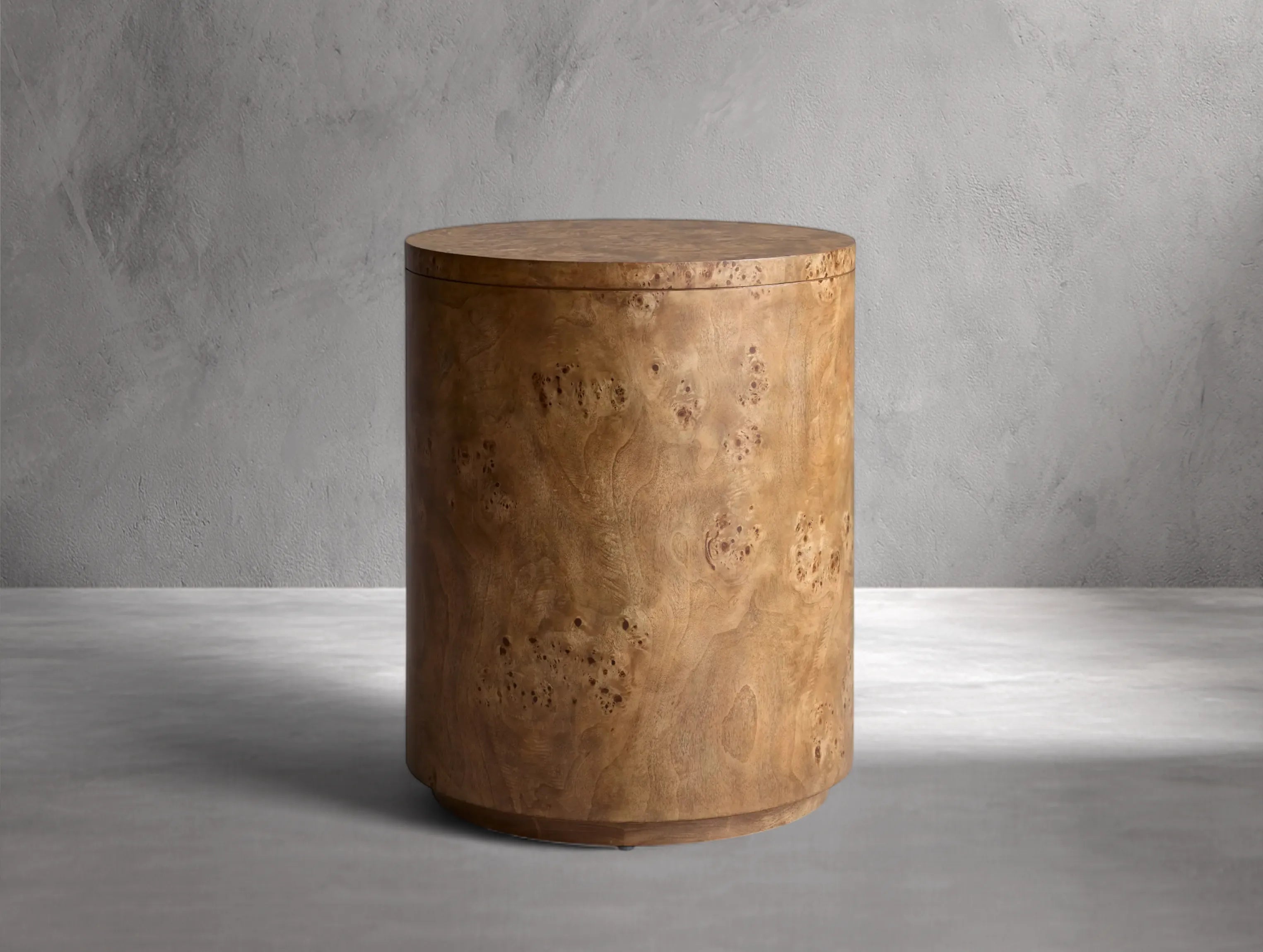 Roryland Round End Table