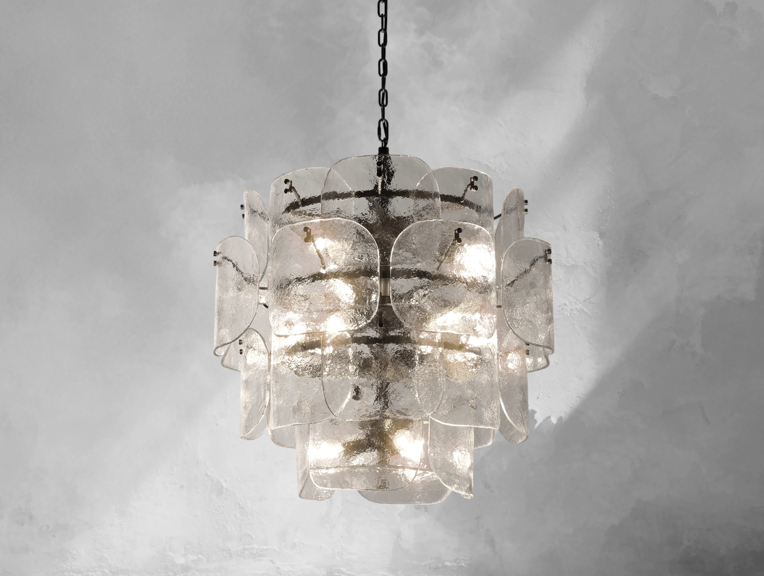 Bloiry Round Chandelier