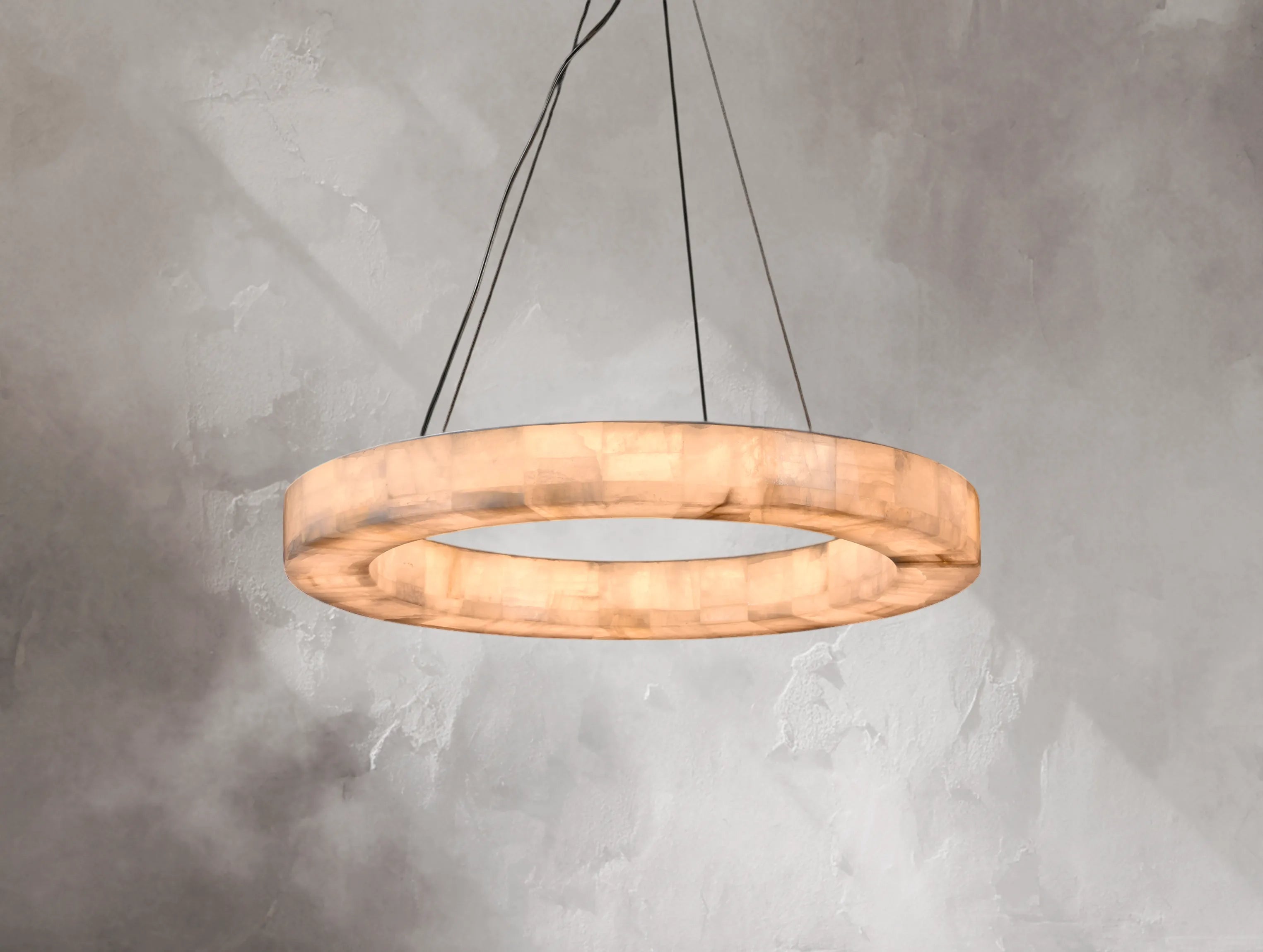 Lustra Calcite Chandelier