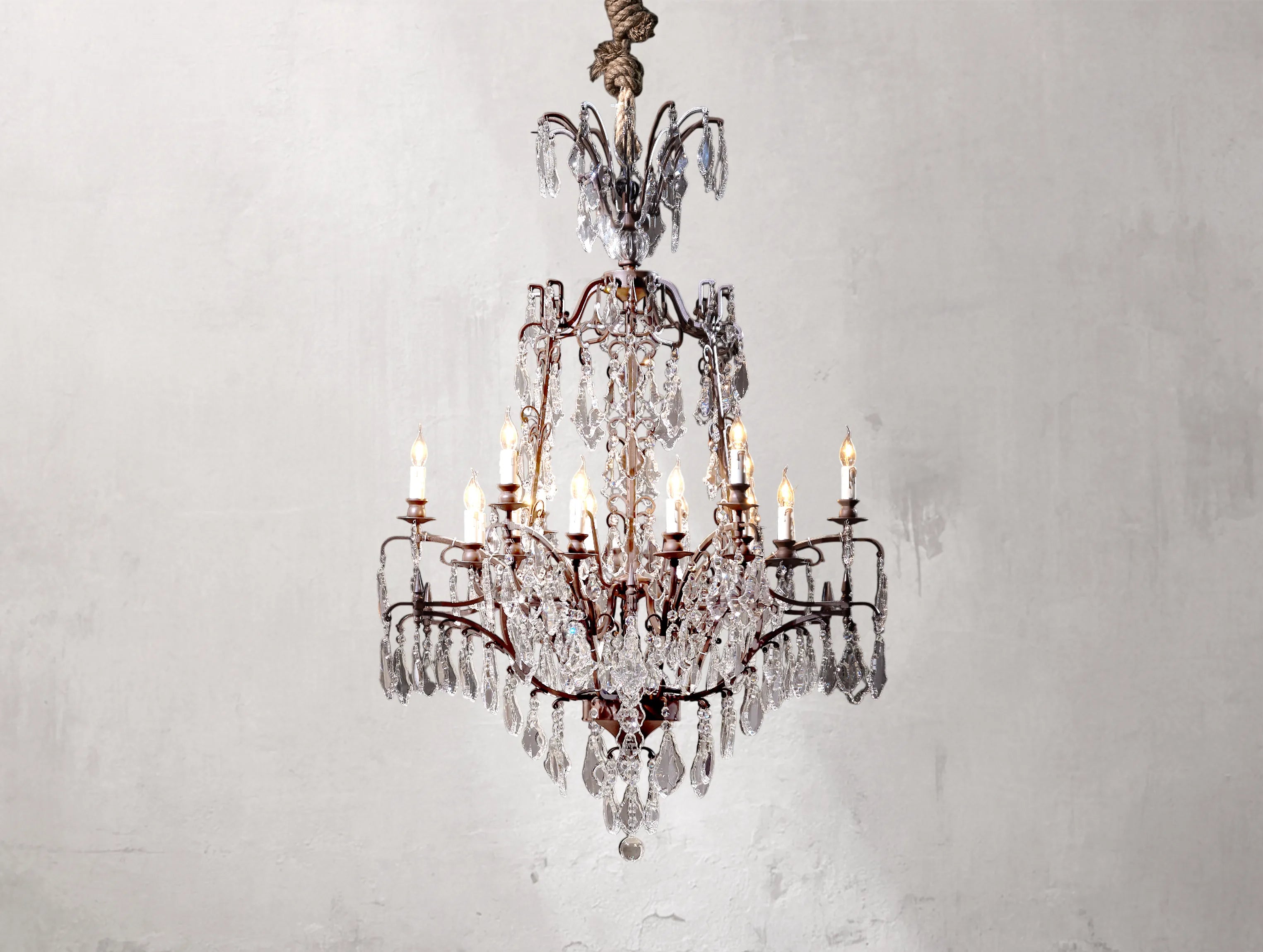 Verità Chandelier