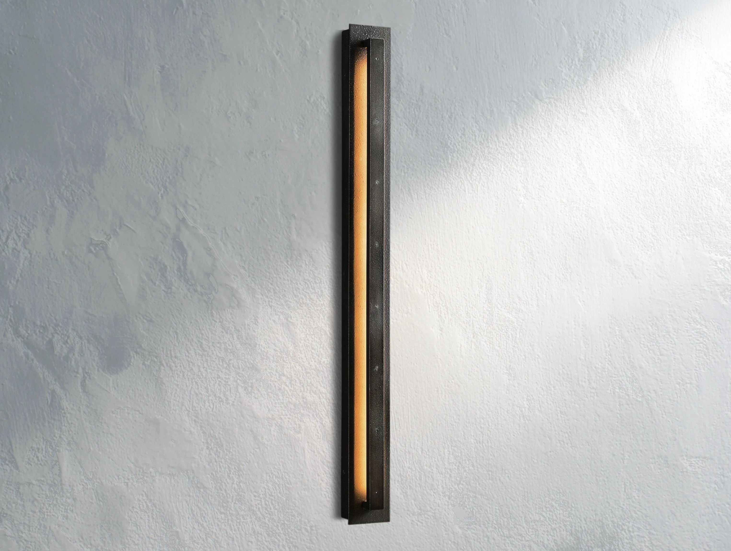 Pelta Sconce