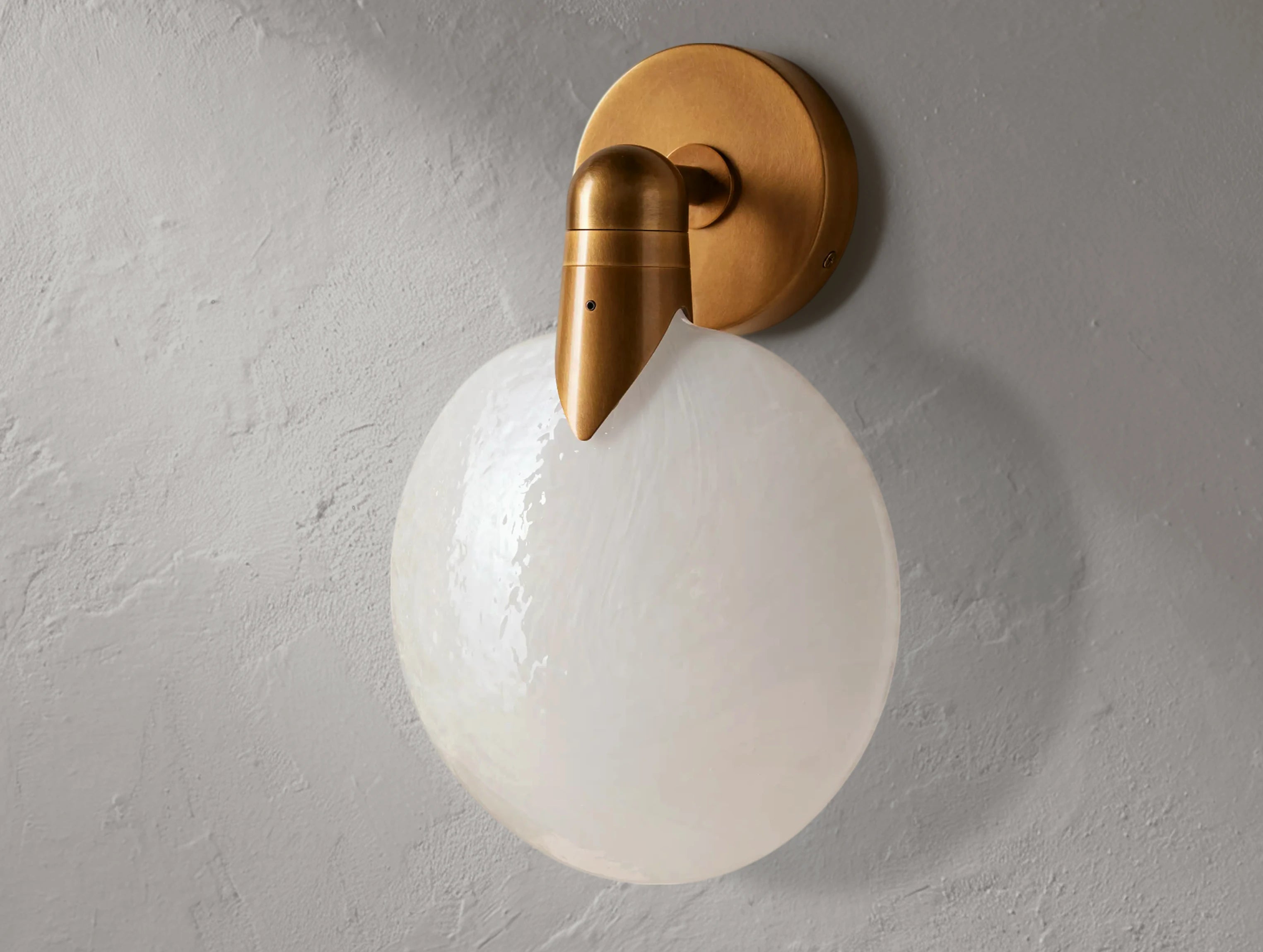 Lylan Sconce