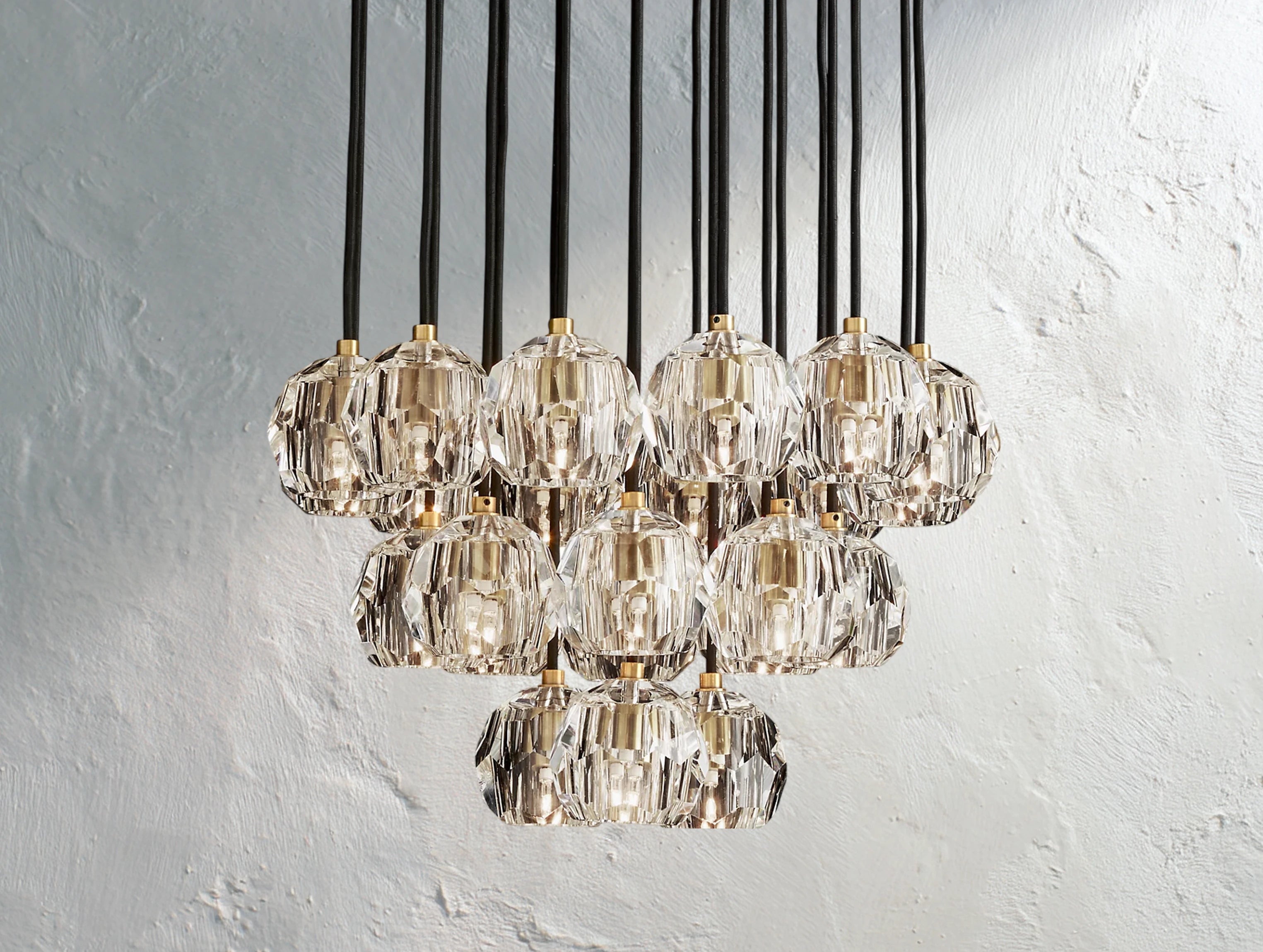Orbital Cristal Glass Round Cluster Chandelier