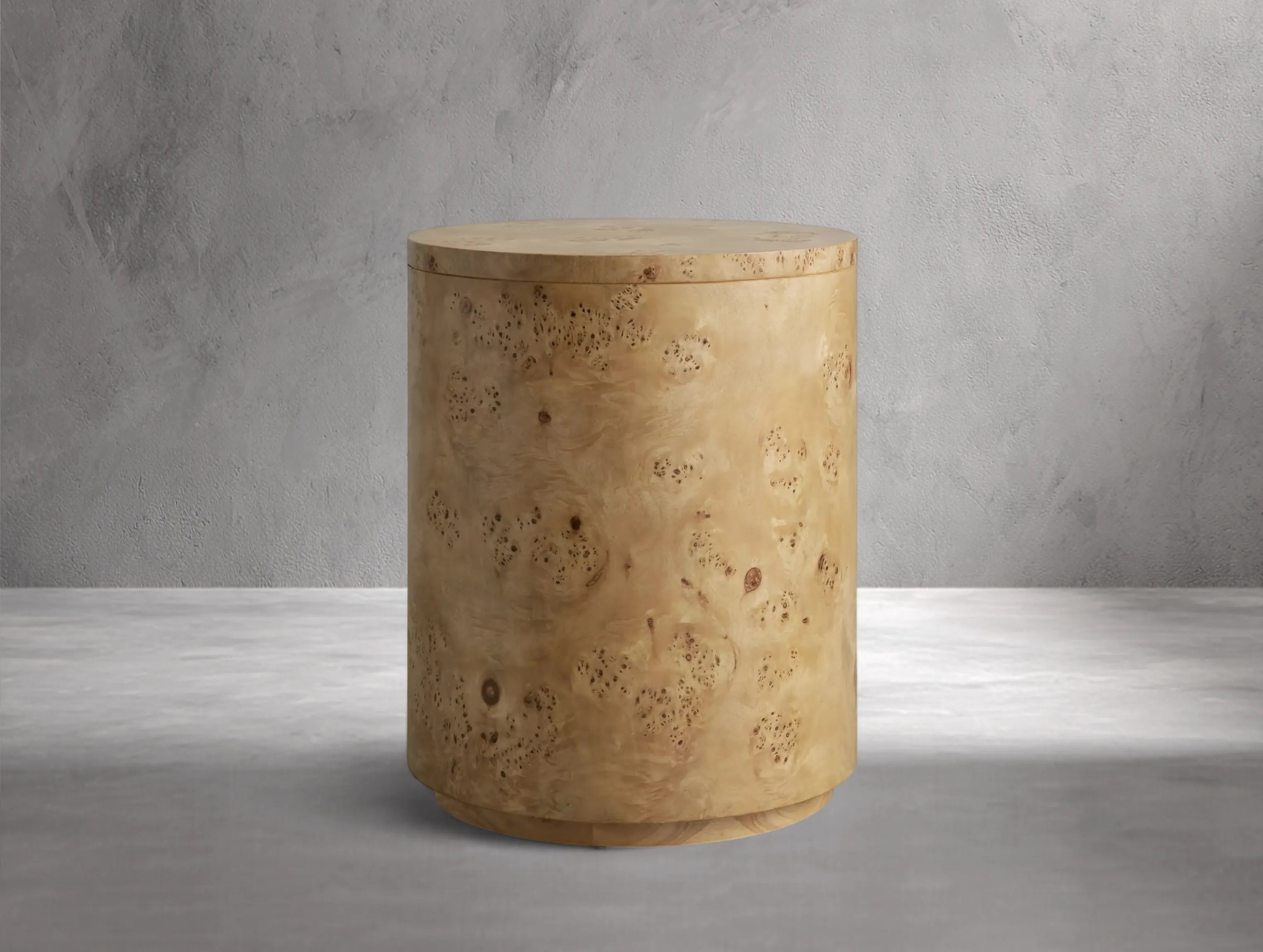 Roryland Round End Table