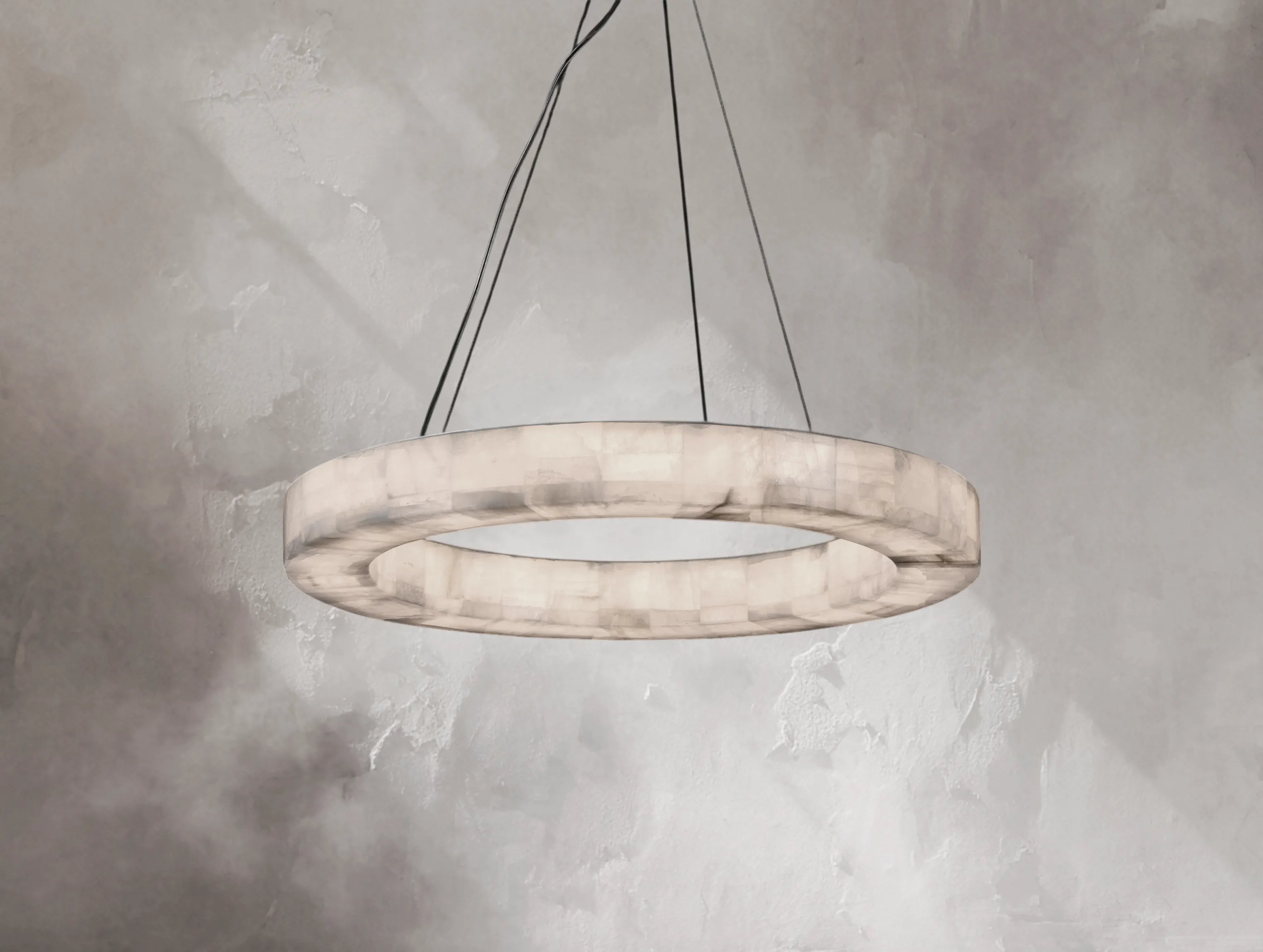 Lustra Calcite Chandelier