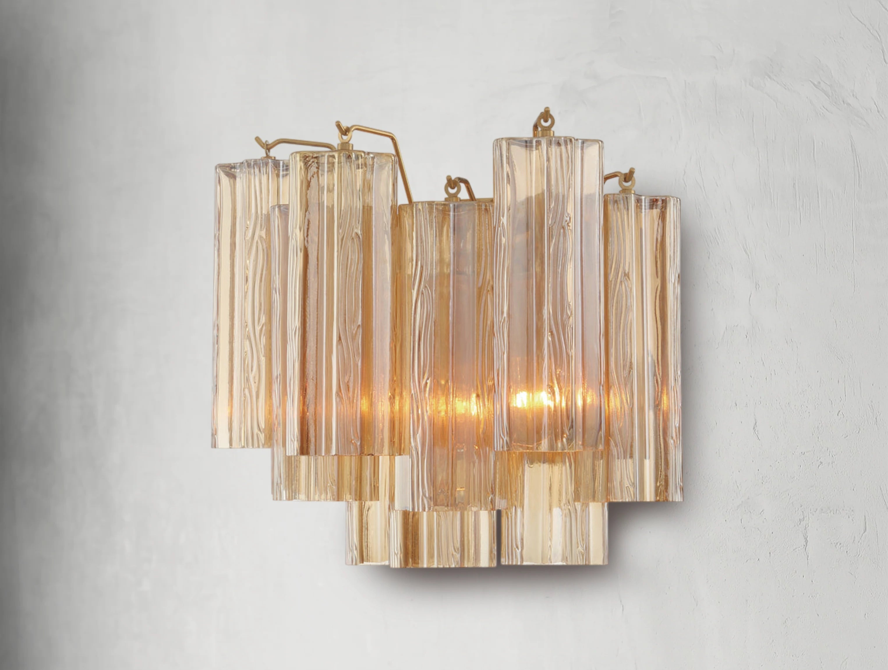 Adois Sconce
