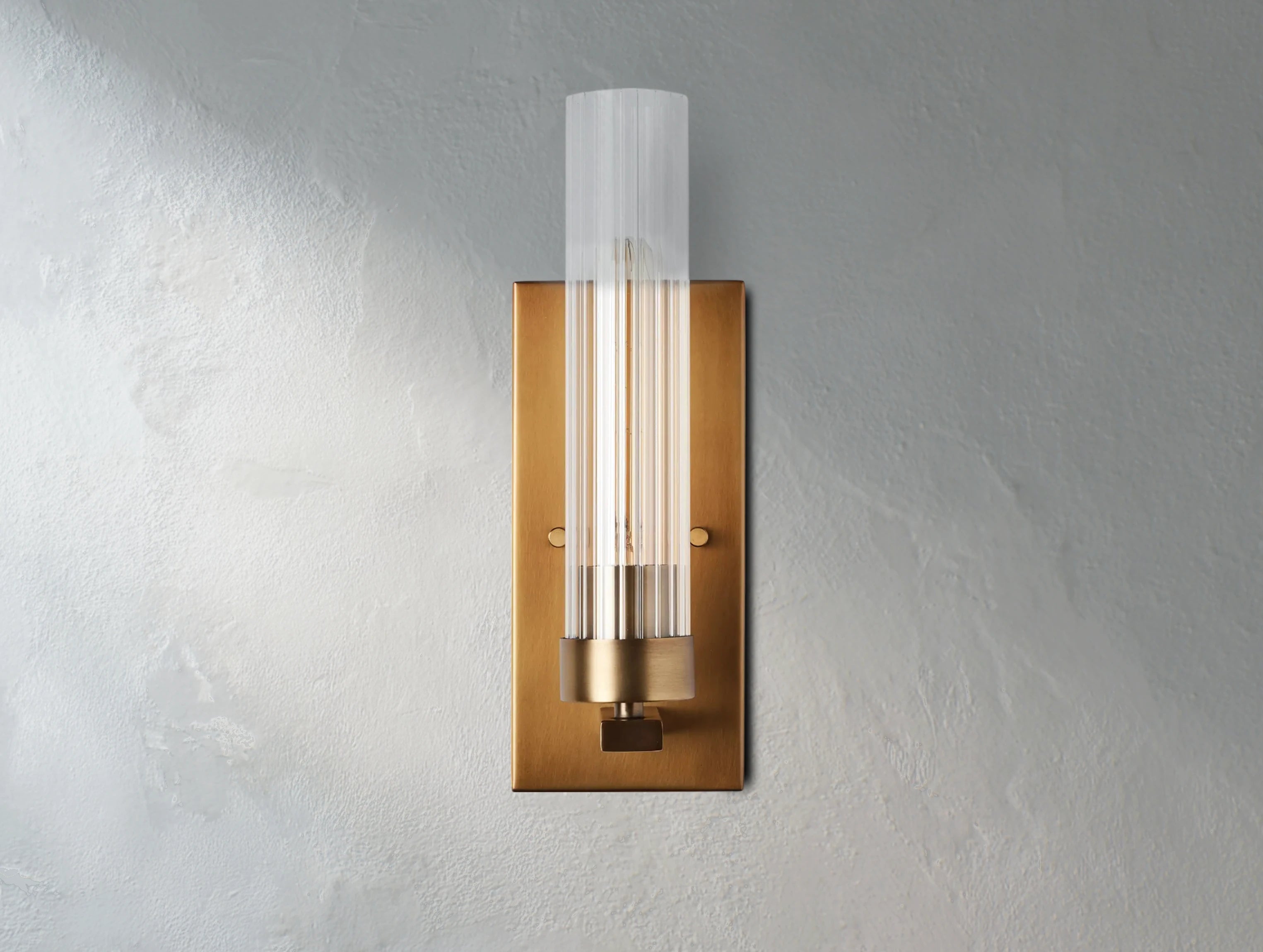 Sarina Sconce