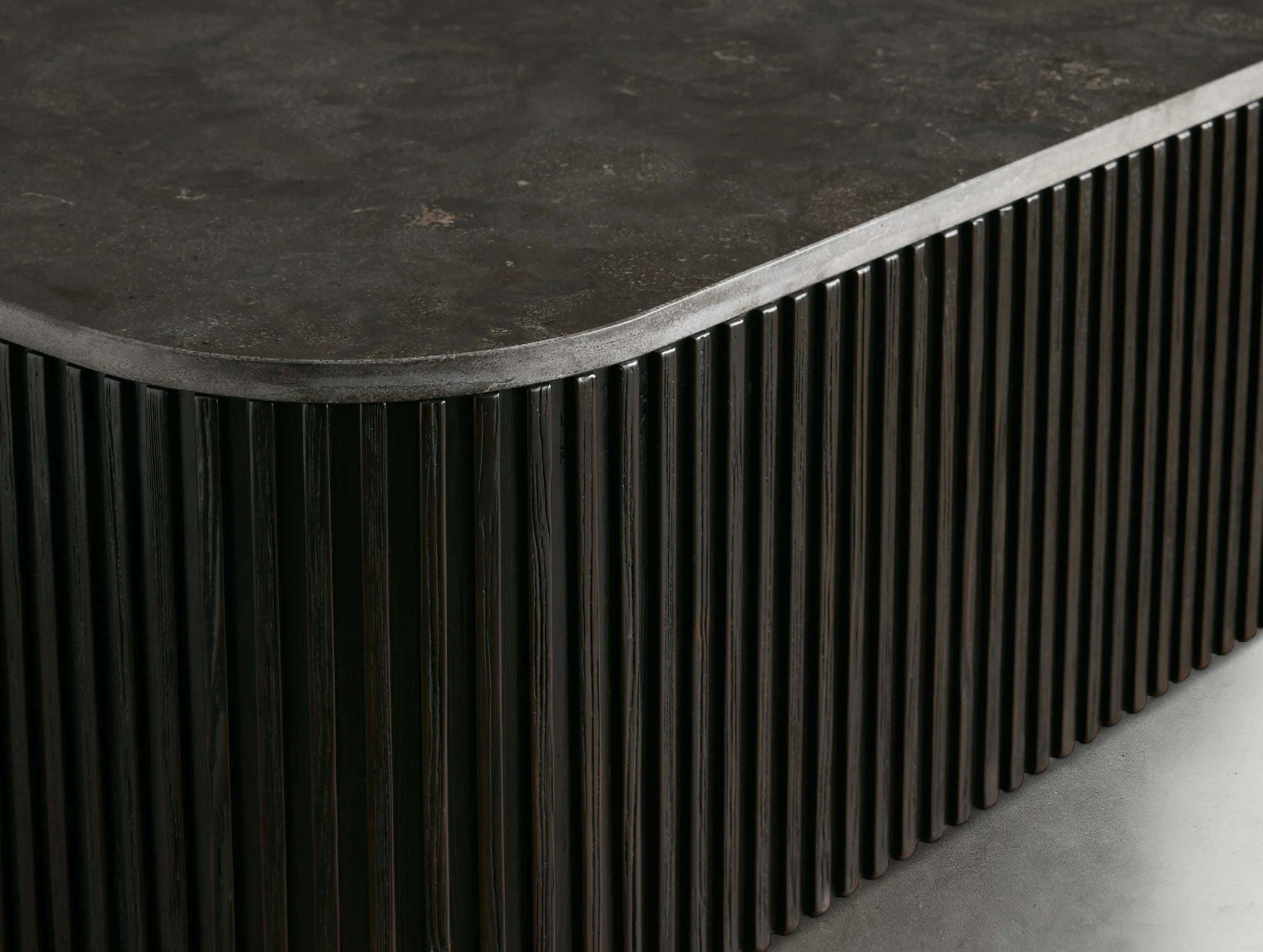 Rolphin Coffee Table