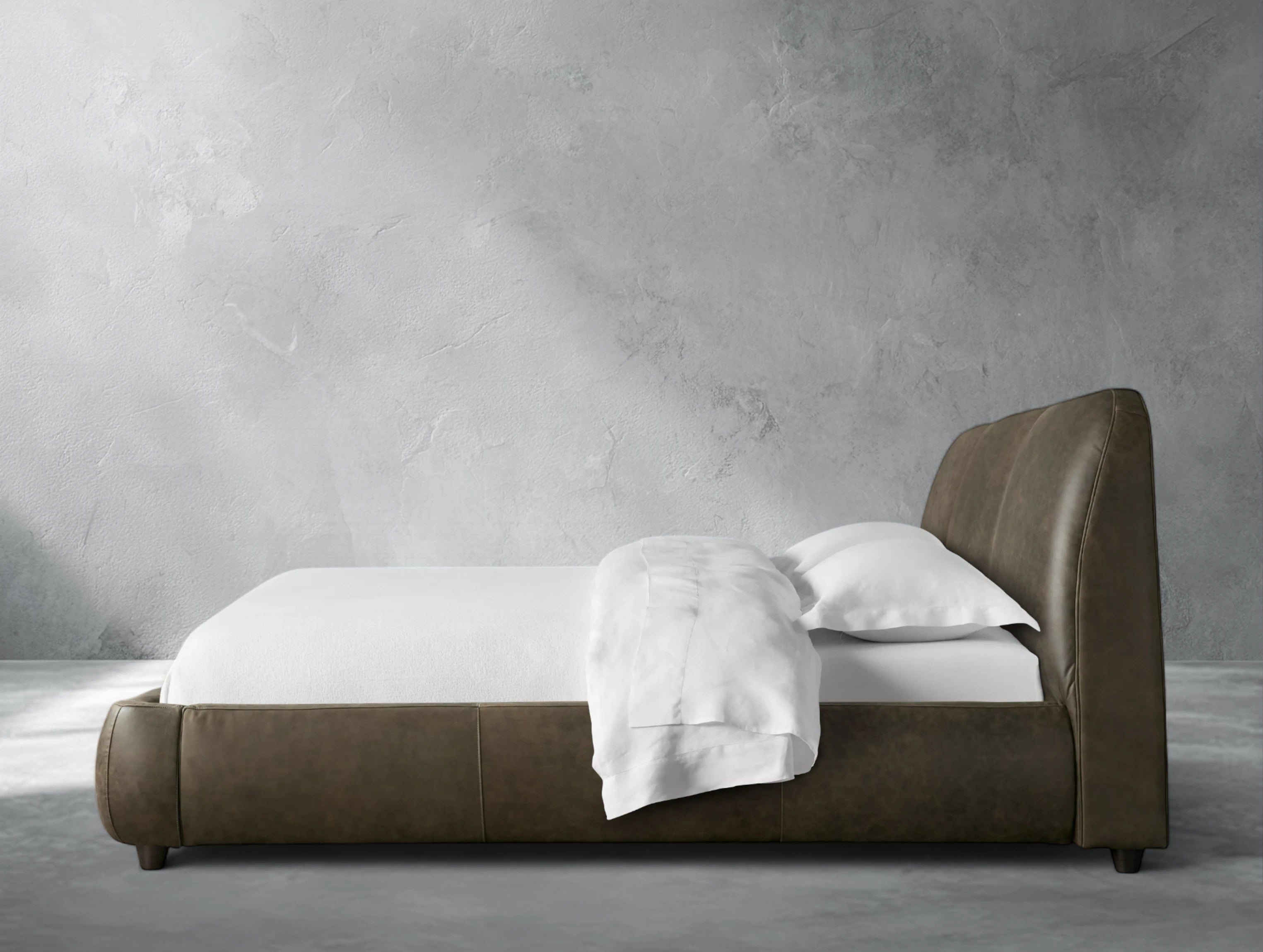 Liknnan Leather Bed