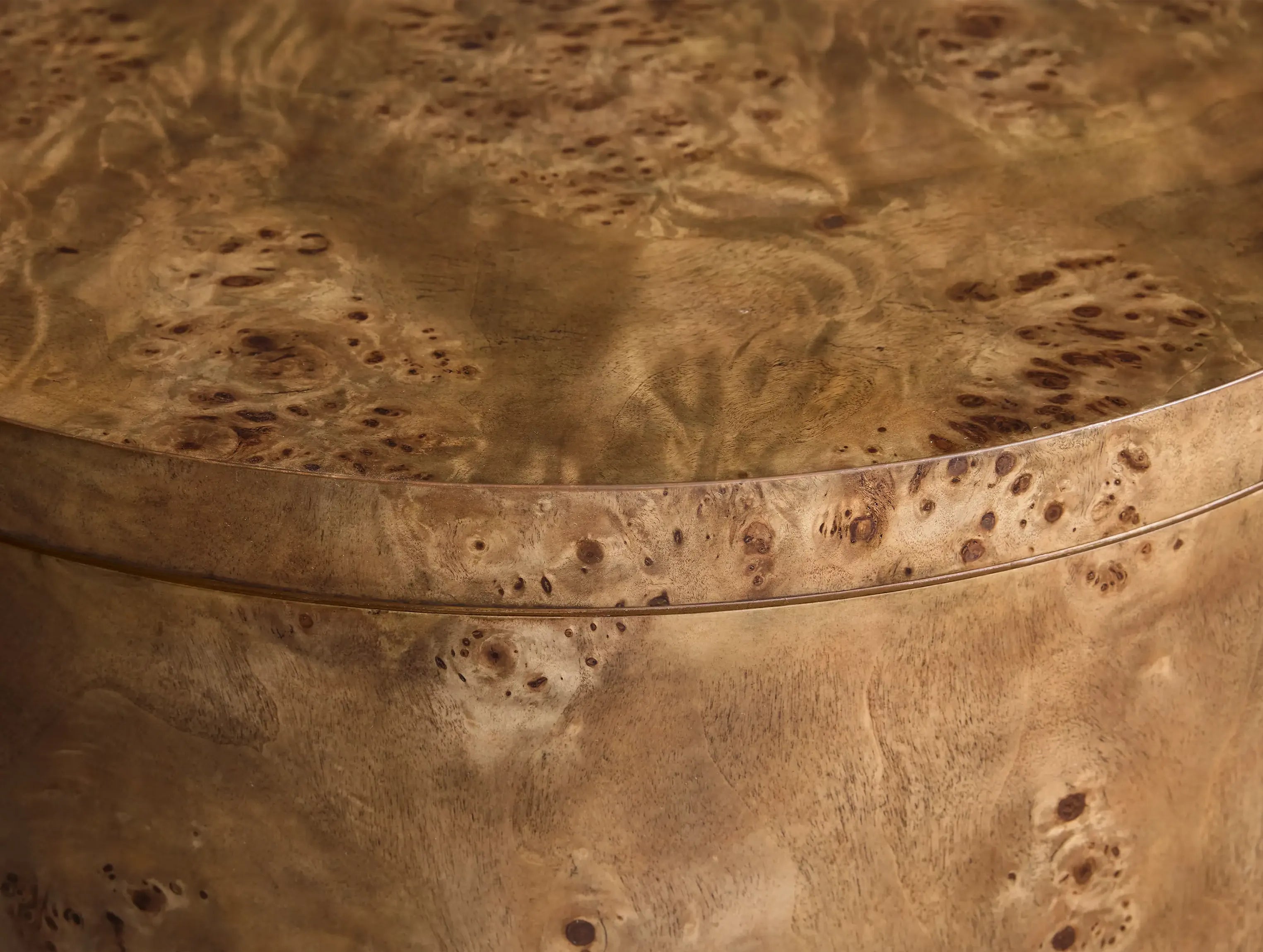 Roryland Round End Table