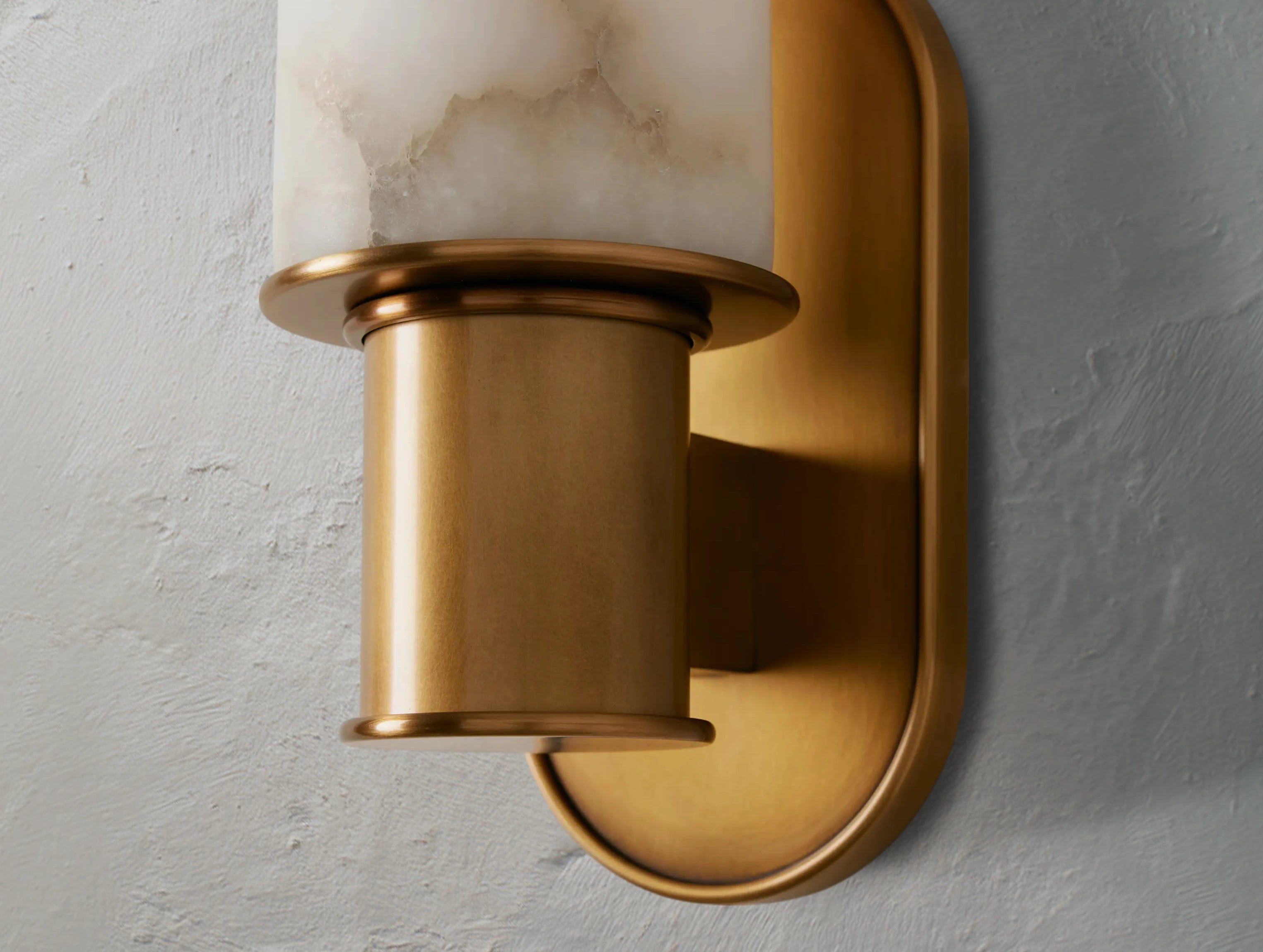 Horlin Sconce in Alabaster