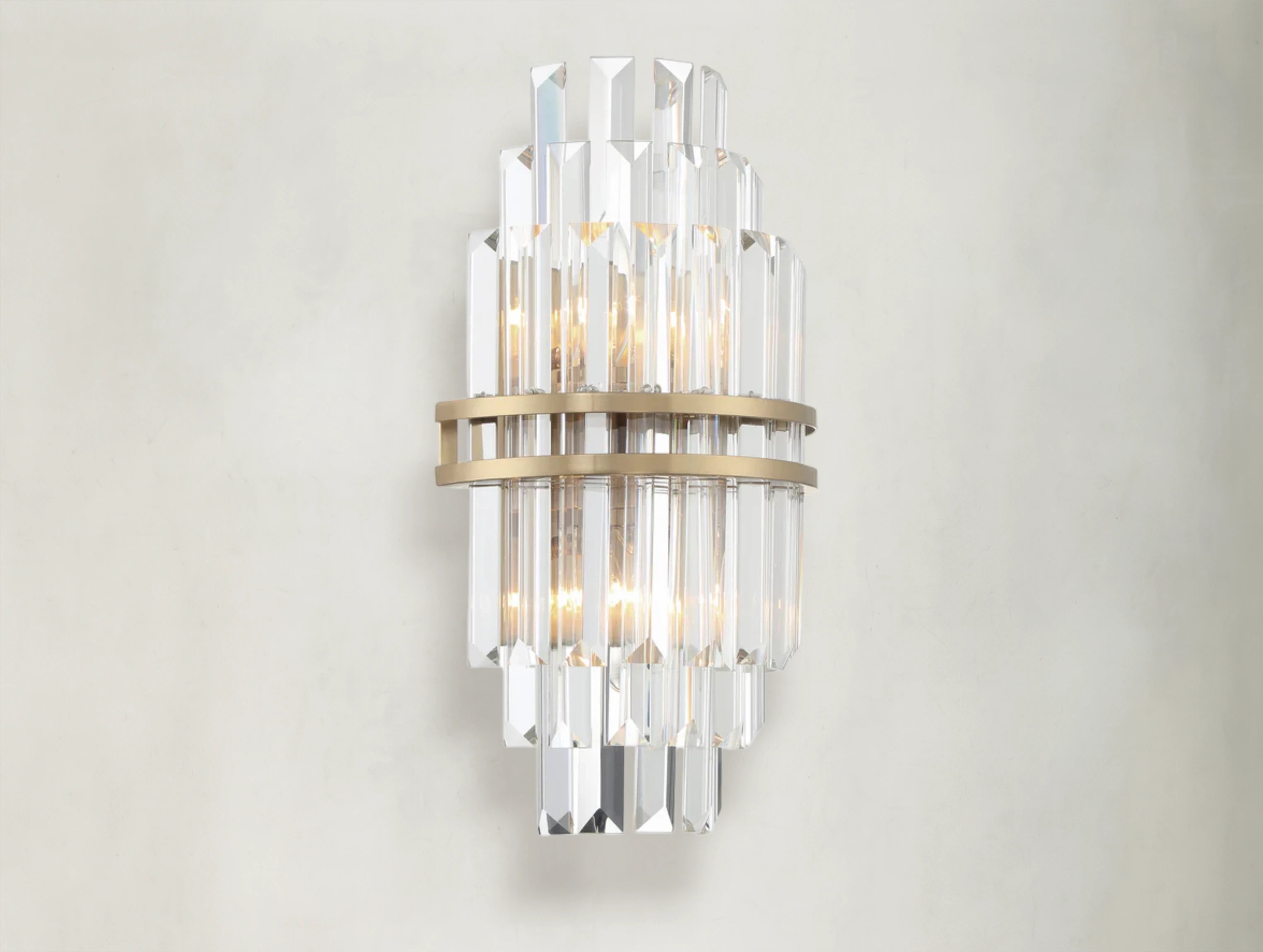 Helus Sconce