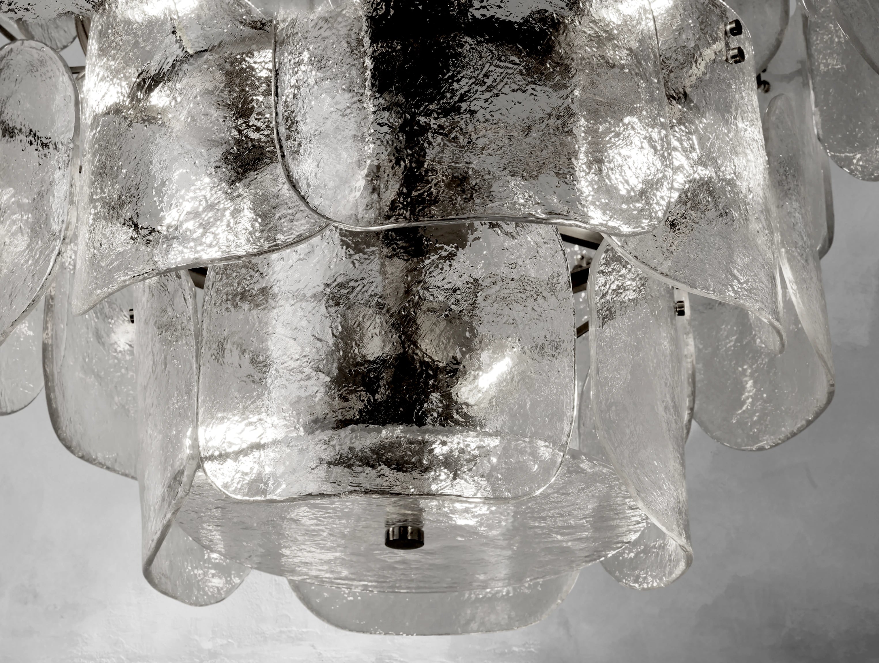 Bloiry Round Chandelier