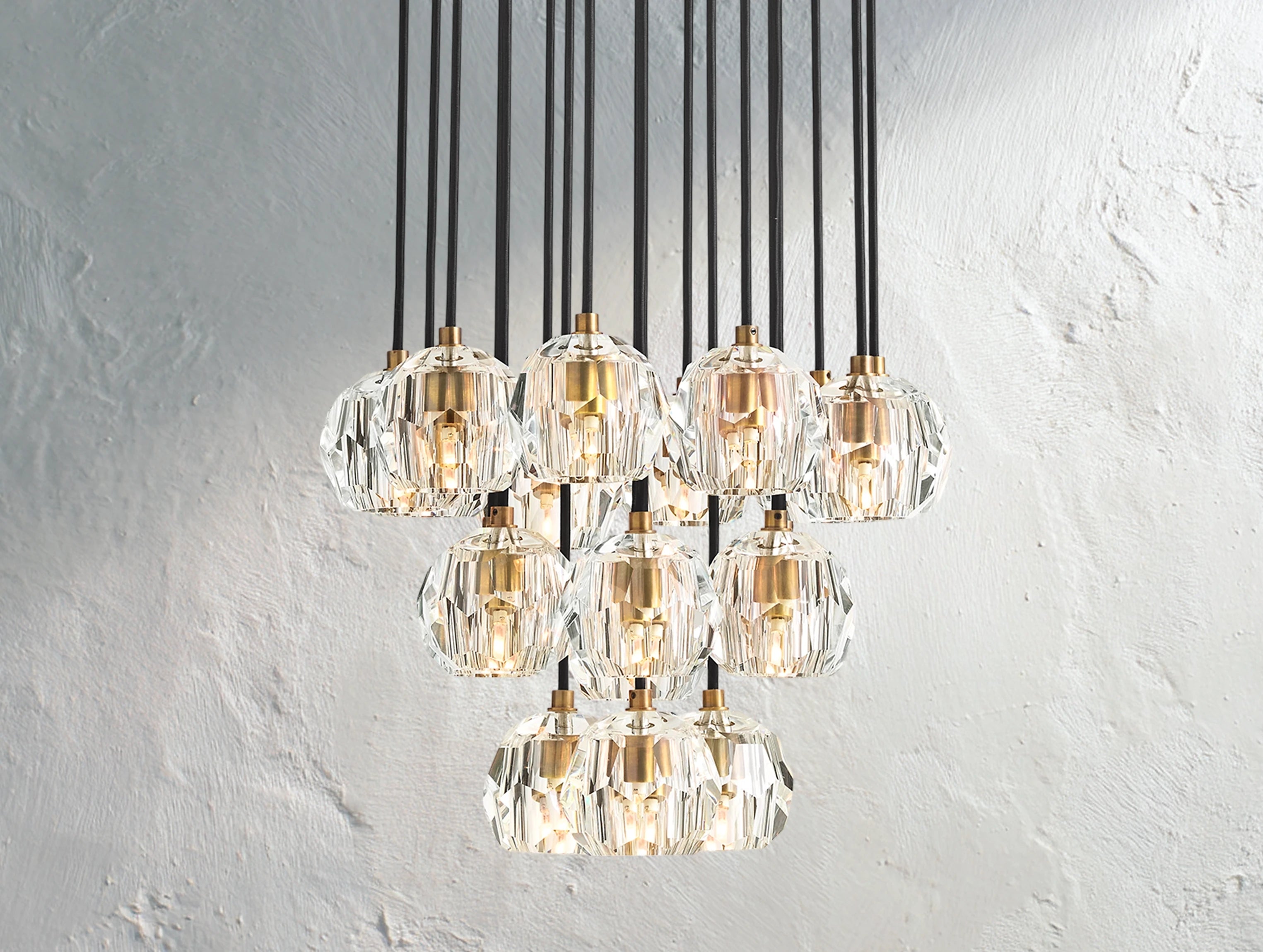 Orbital Cristal Glass Round Cluster Chandelier