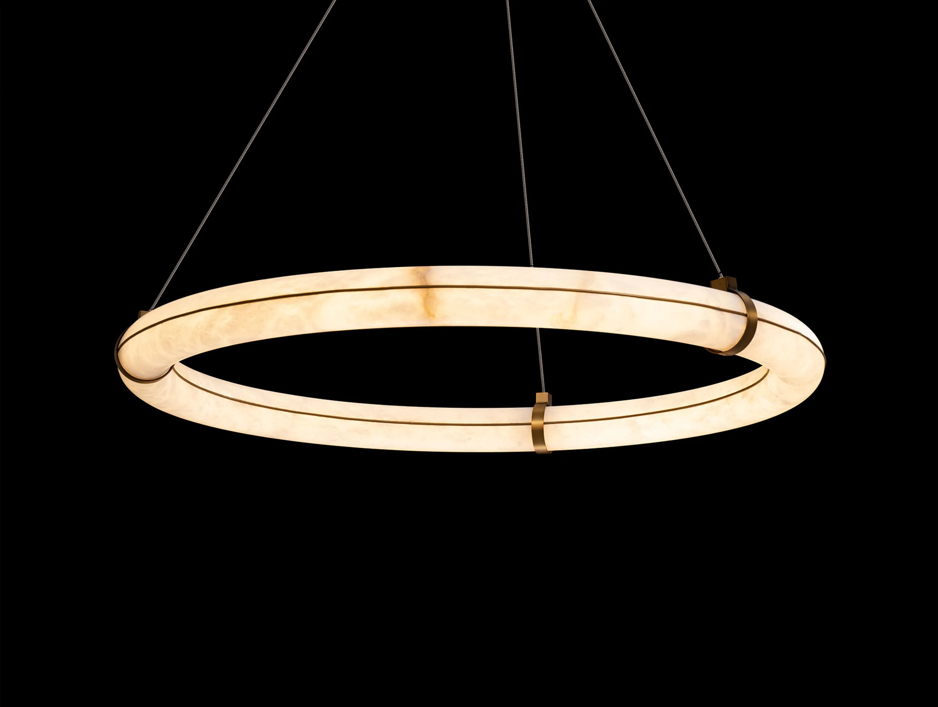 Nivara loop Alabaster Chandelier