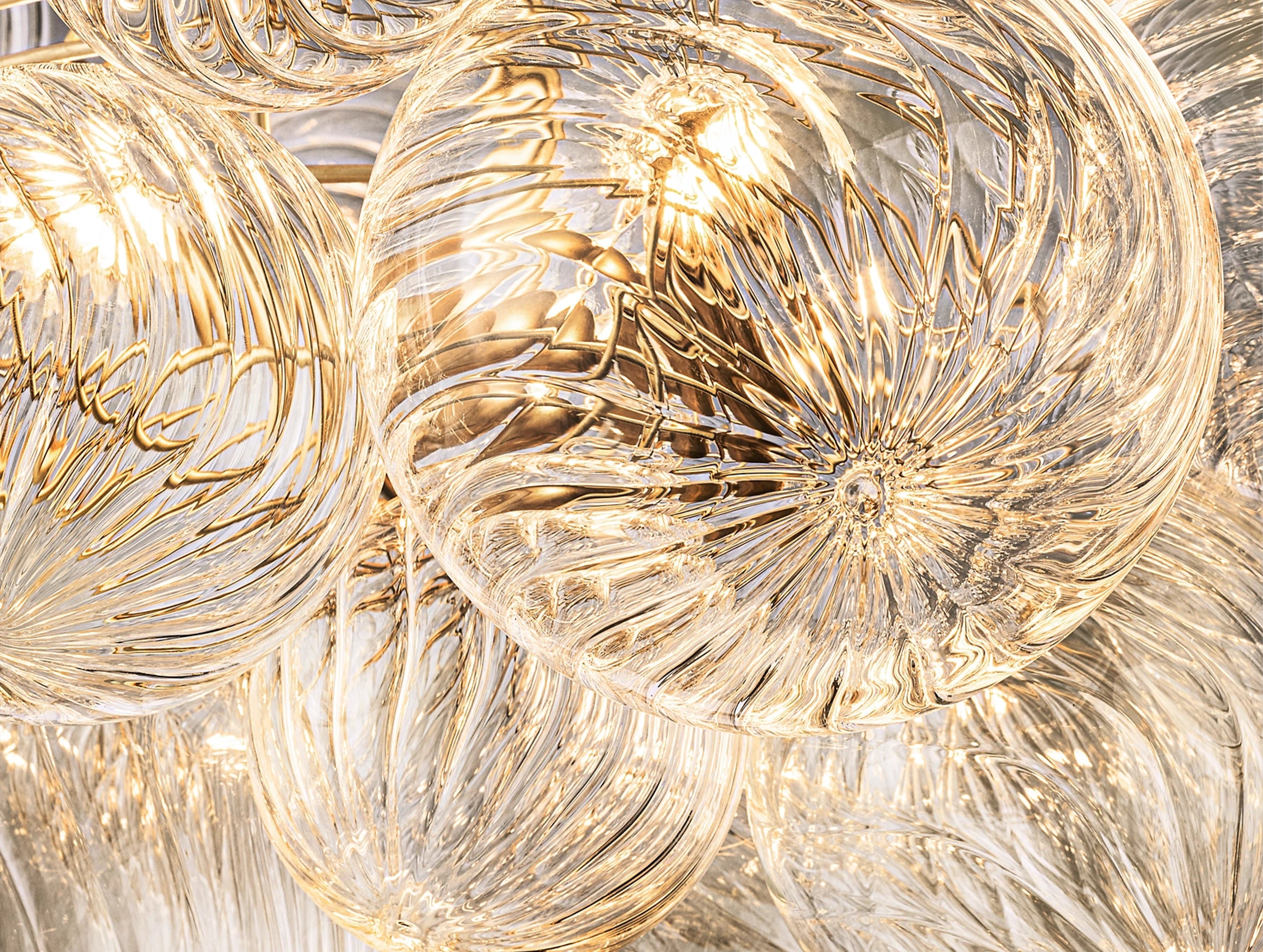 Tolia Round Chandelier 33“