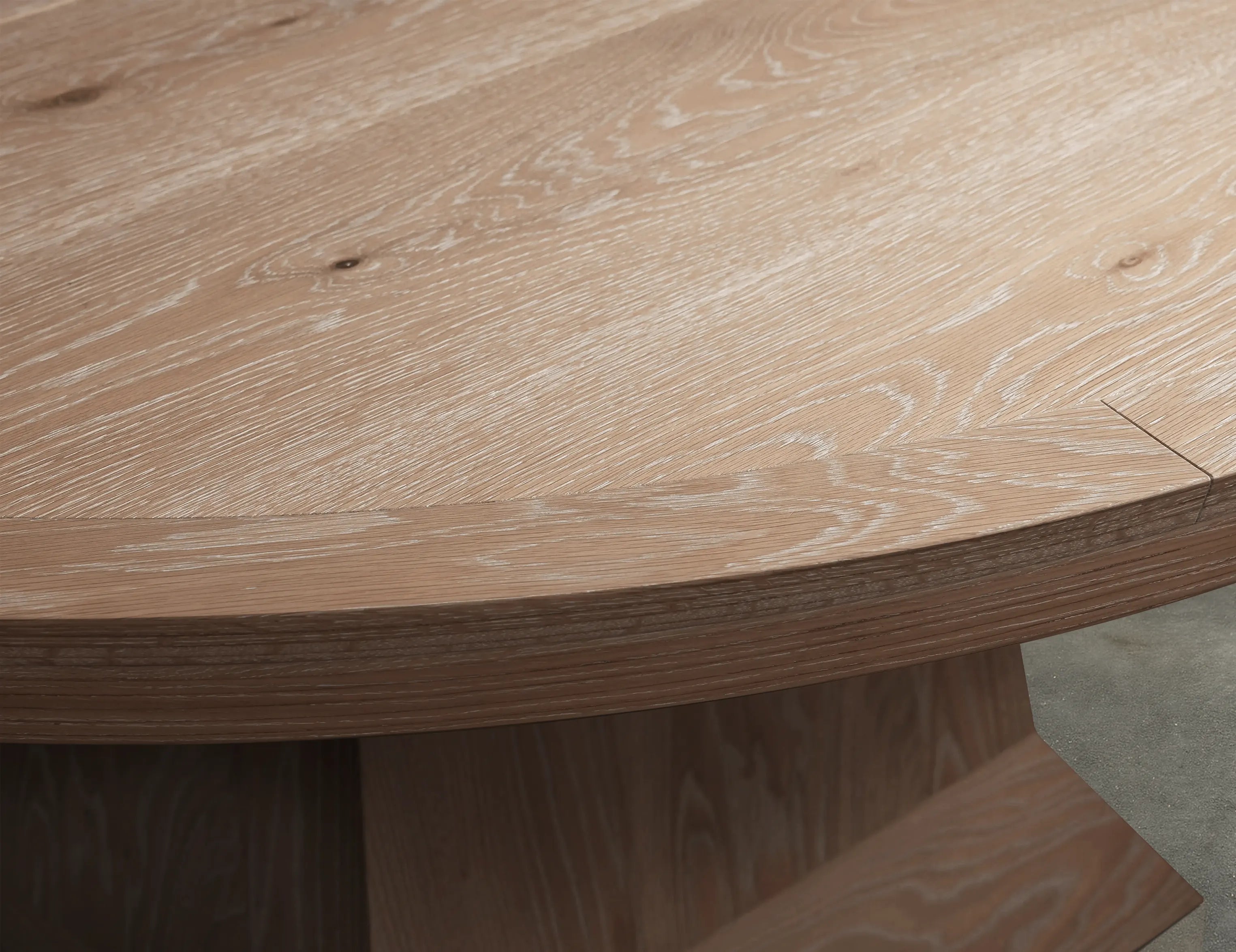 Laindton Extension Dining Table