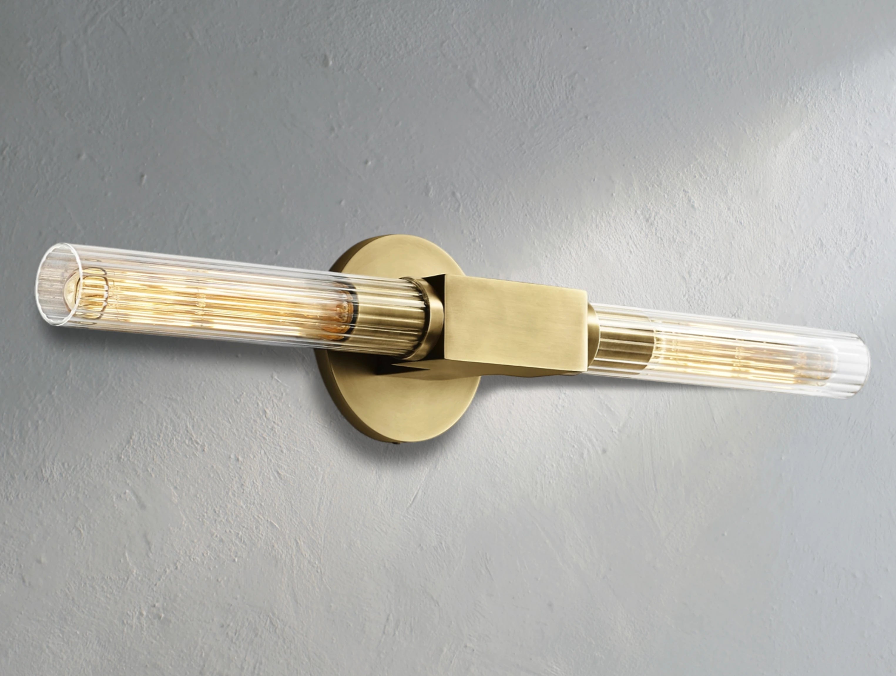Cannela Linear Sconce