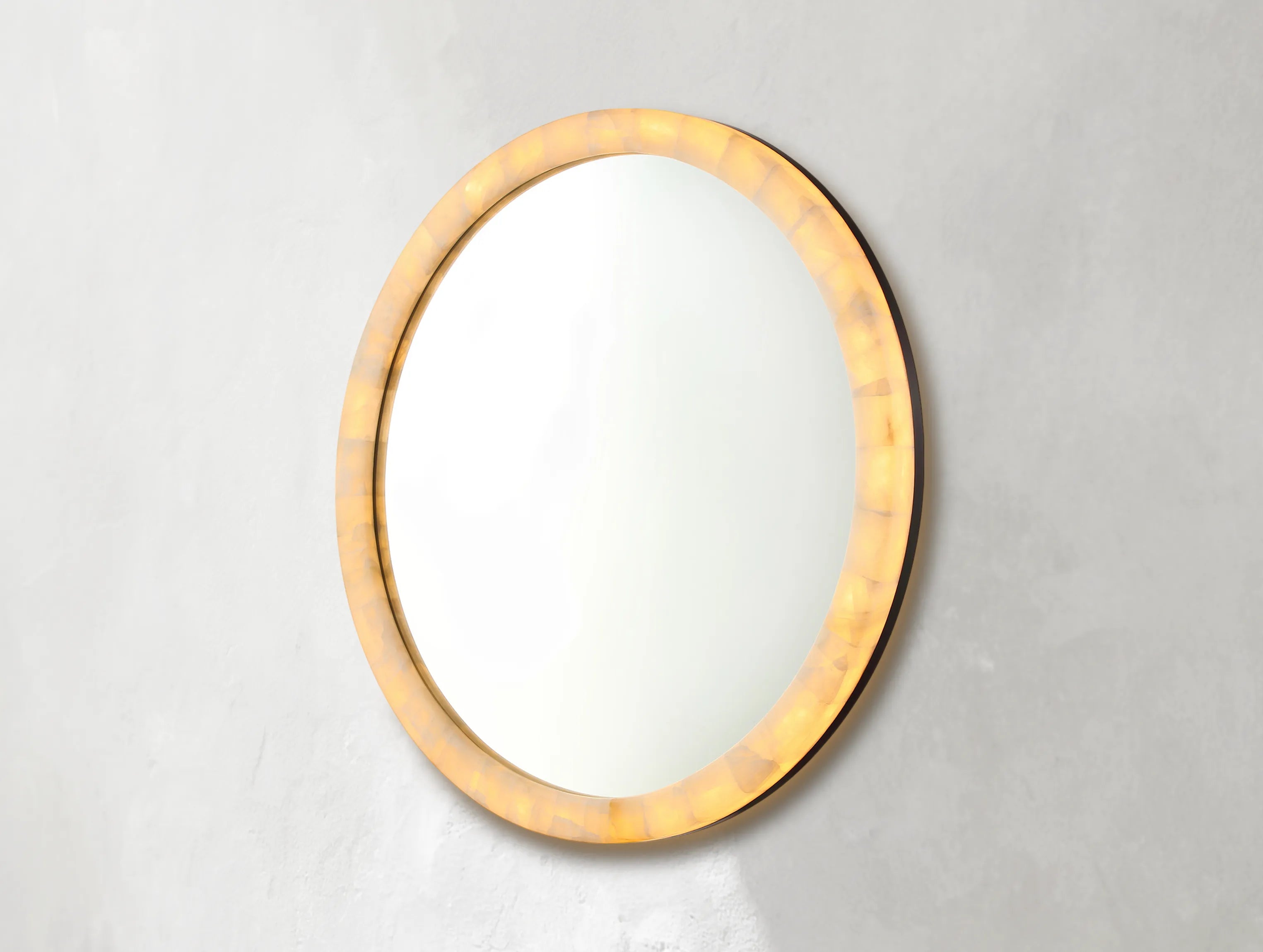 Hamary Calista Round Wall Mirror