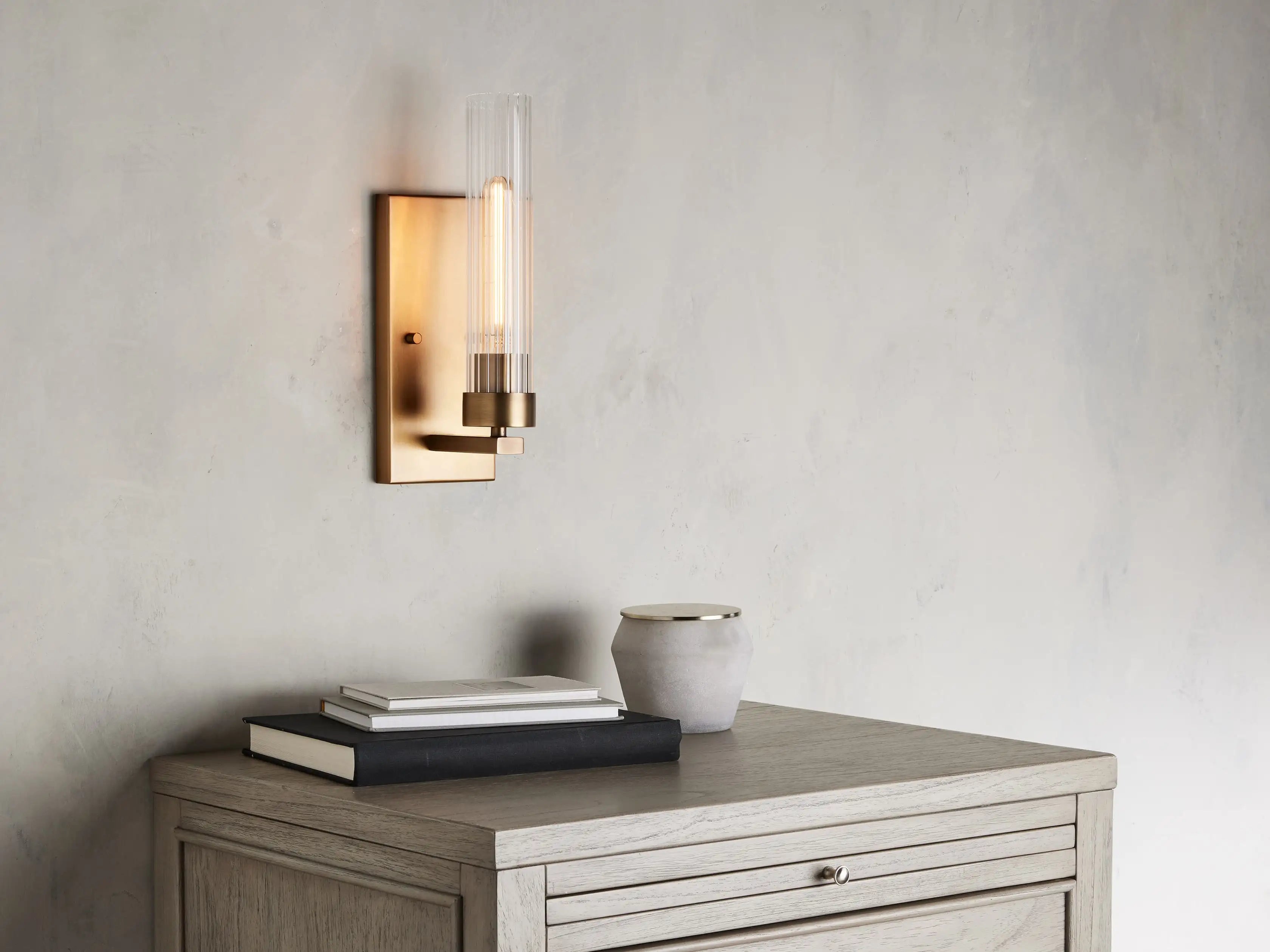 Sarina Sconce