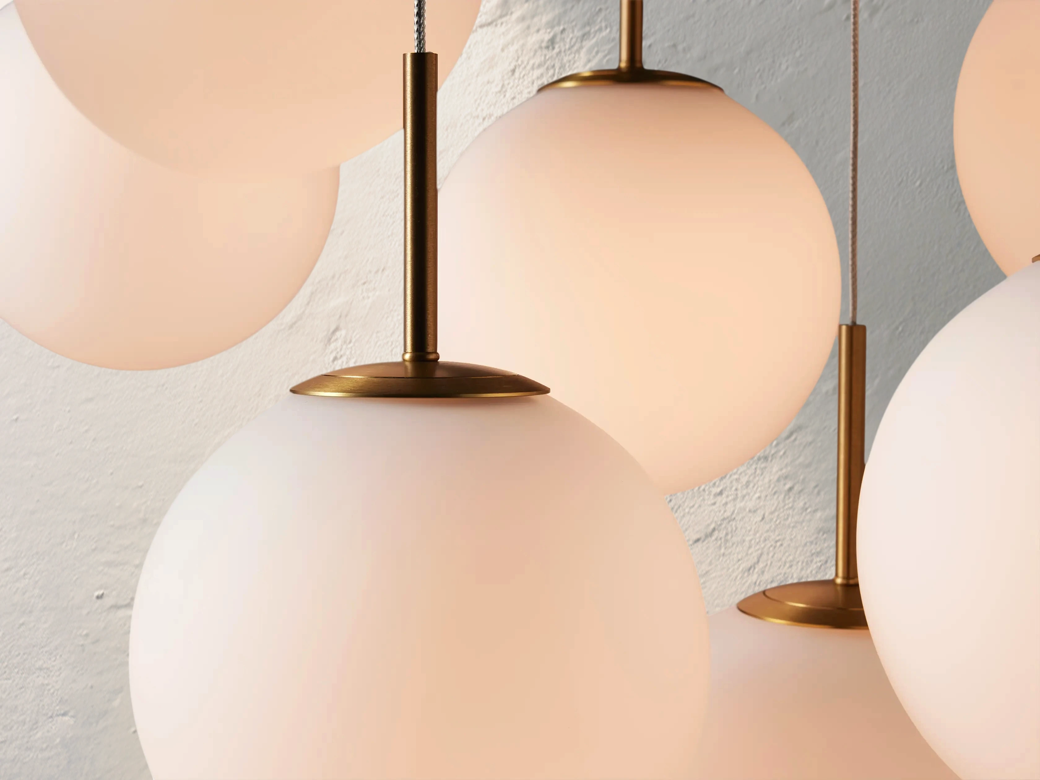Consen Linear Chandelier