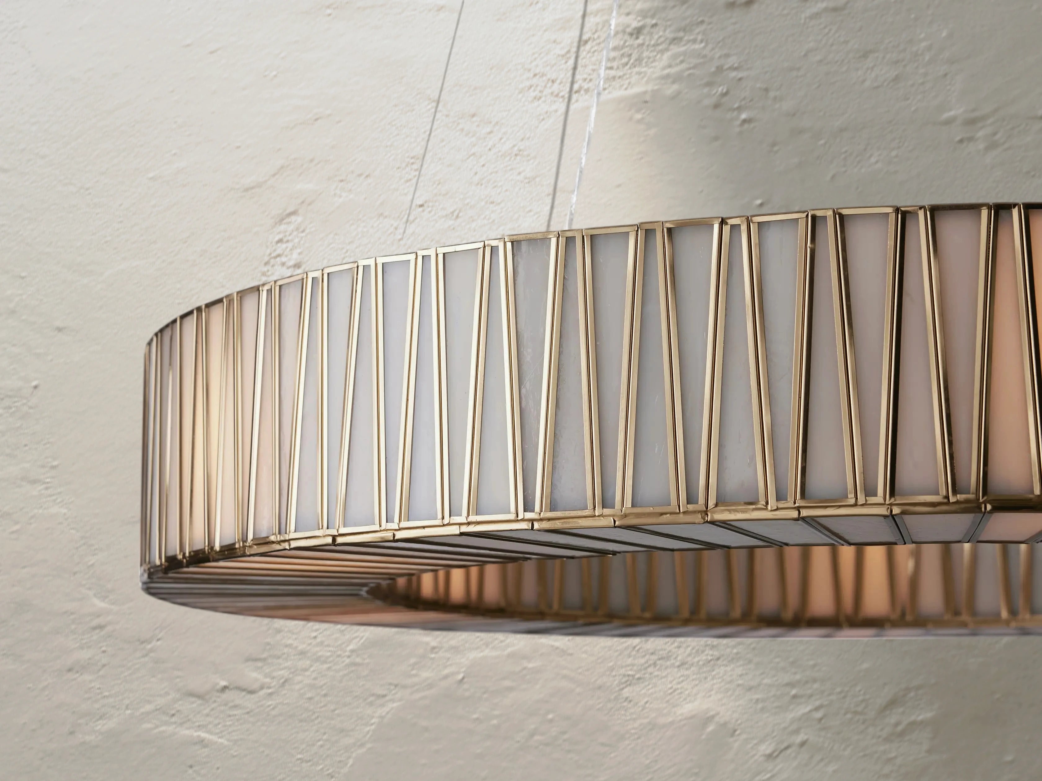 Junet Round Chandelier