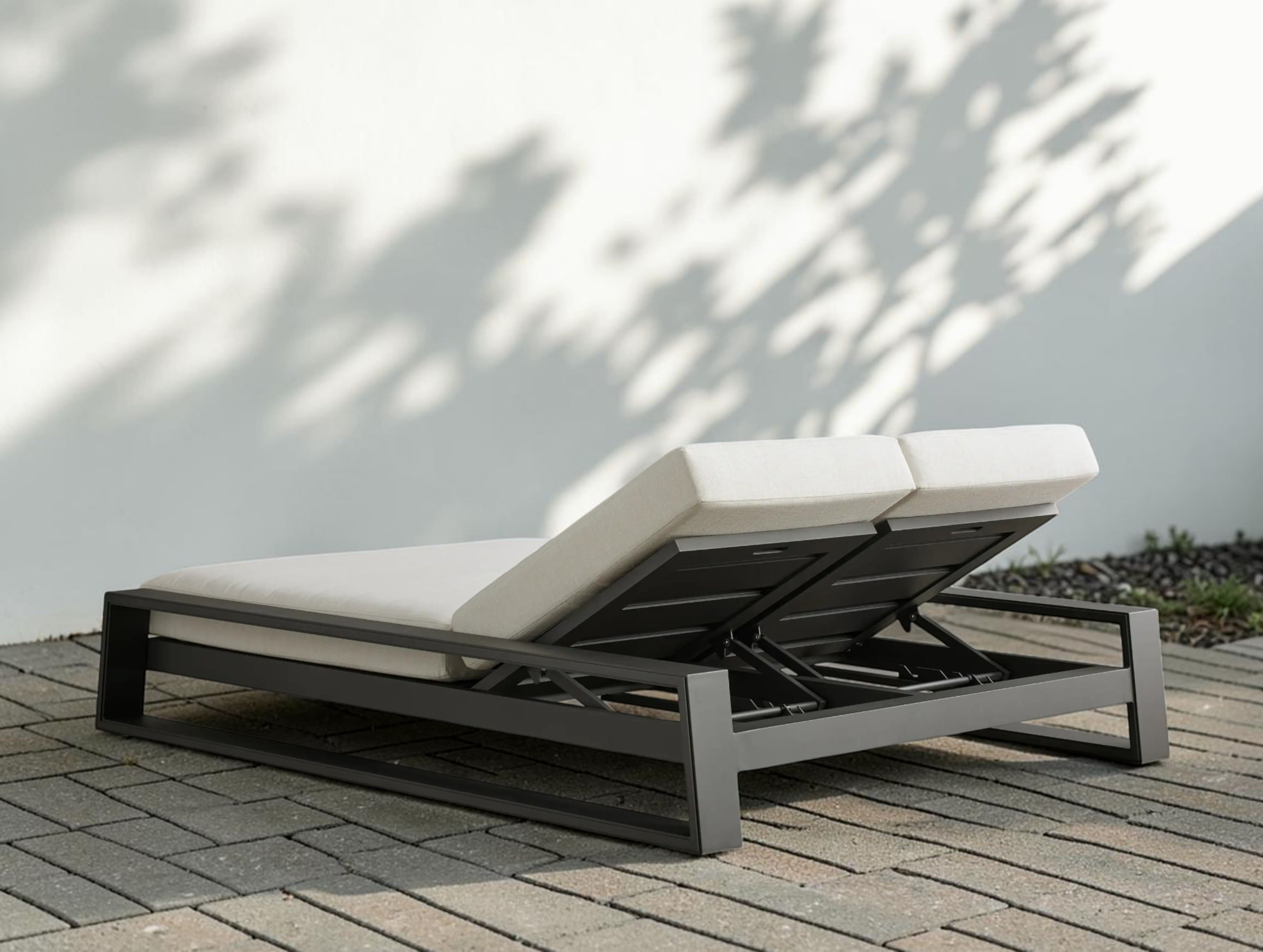 Bellano Outdoor Aluminum Double Chaise