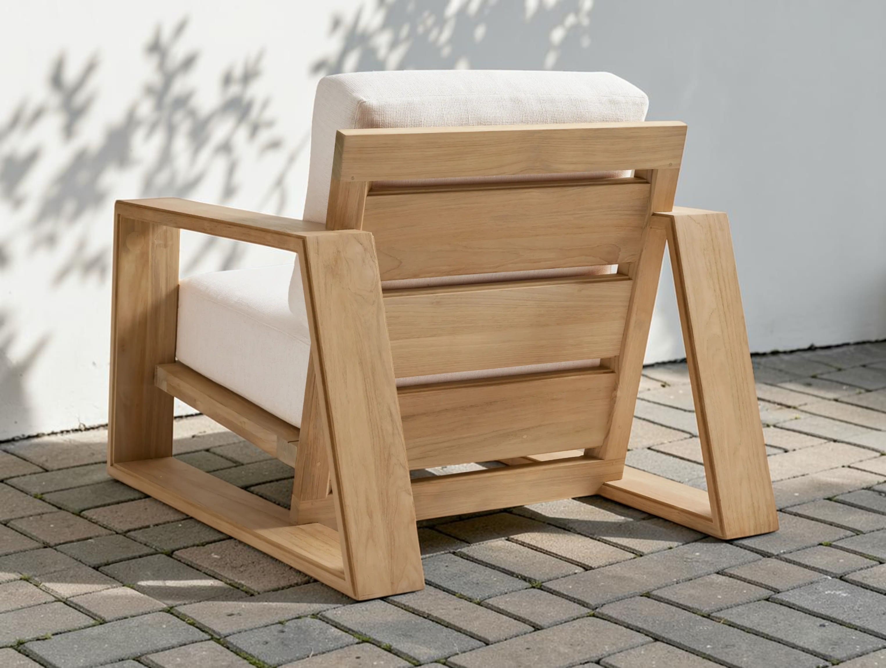 Bellano Outdoor Teak Lounge Chair