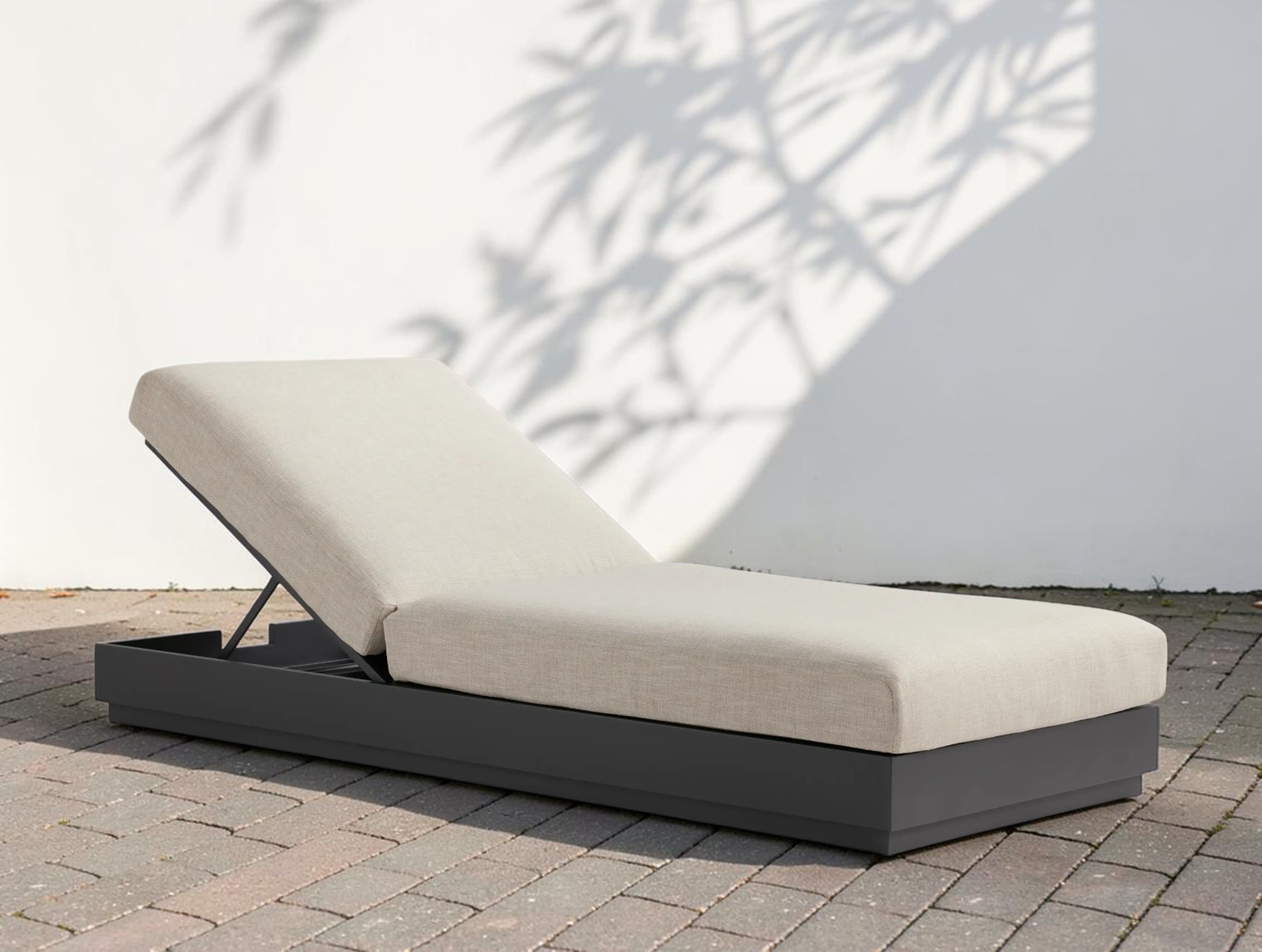 Orvieto Outdoor Aluminum Chaise