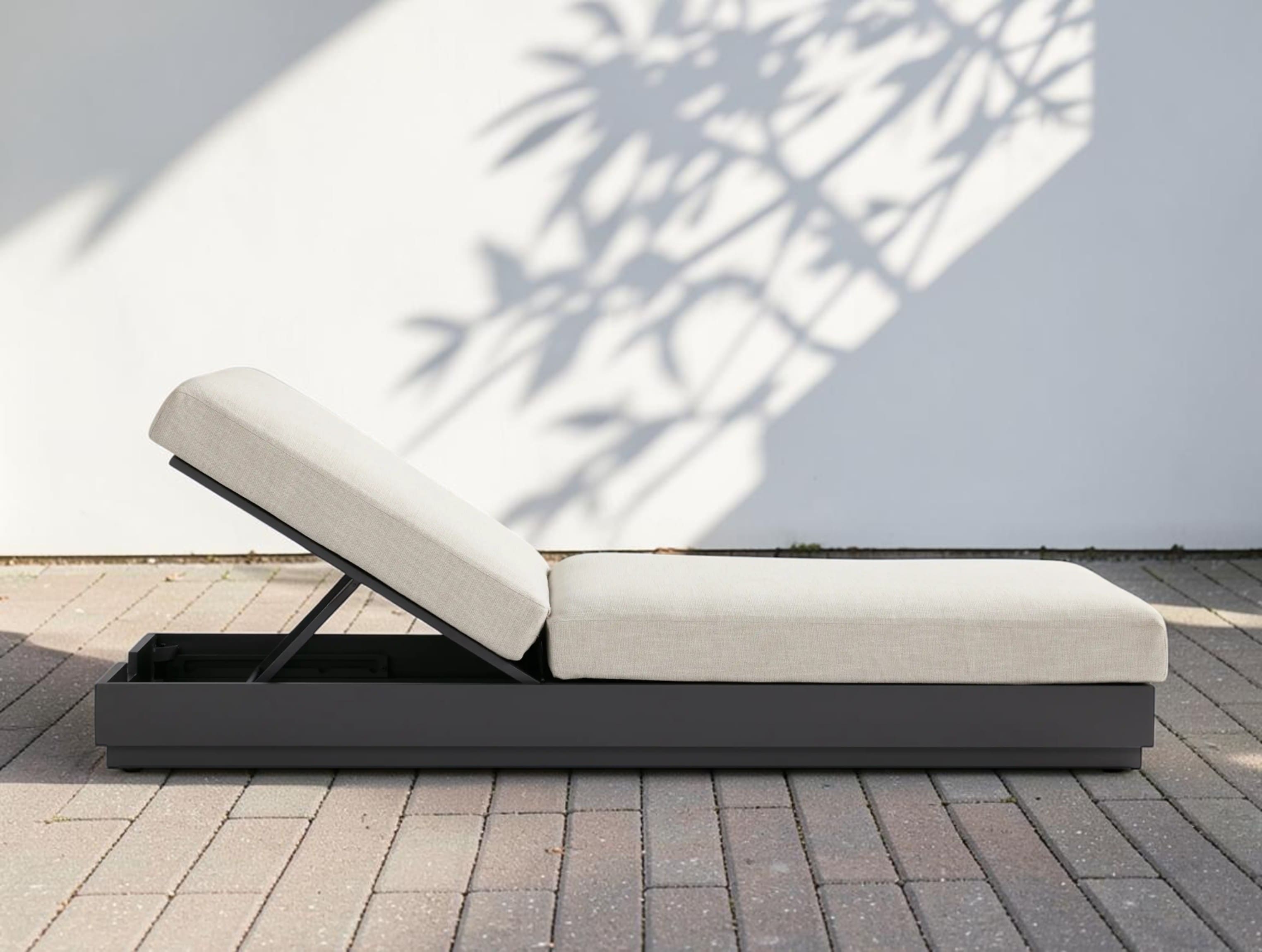 Orvieto Outdoor Aluminum Chaise