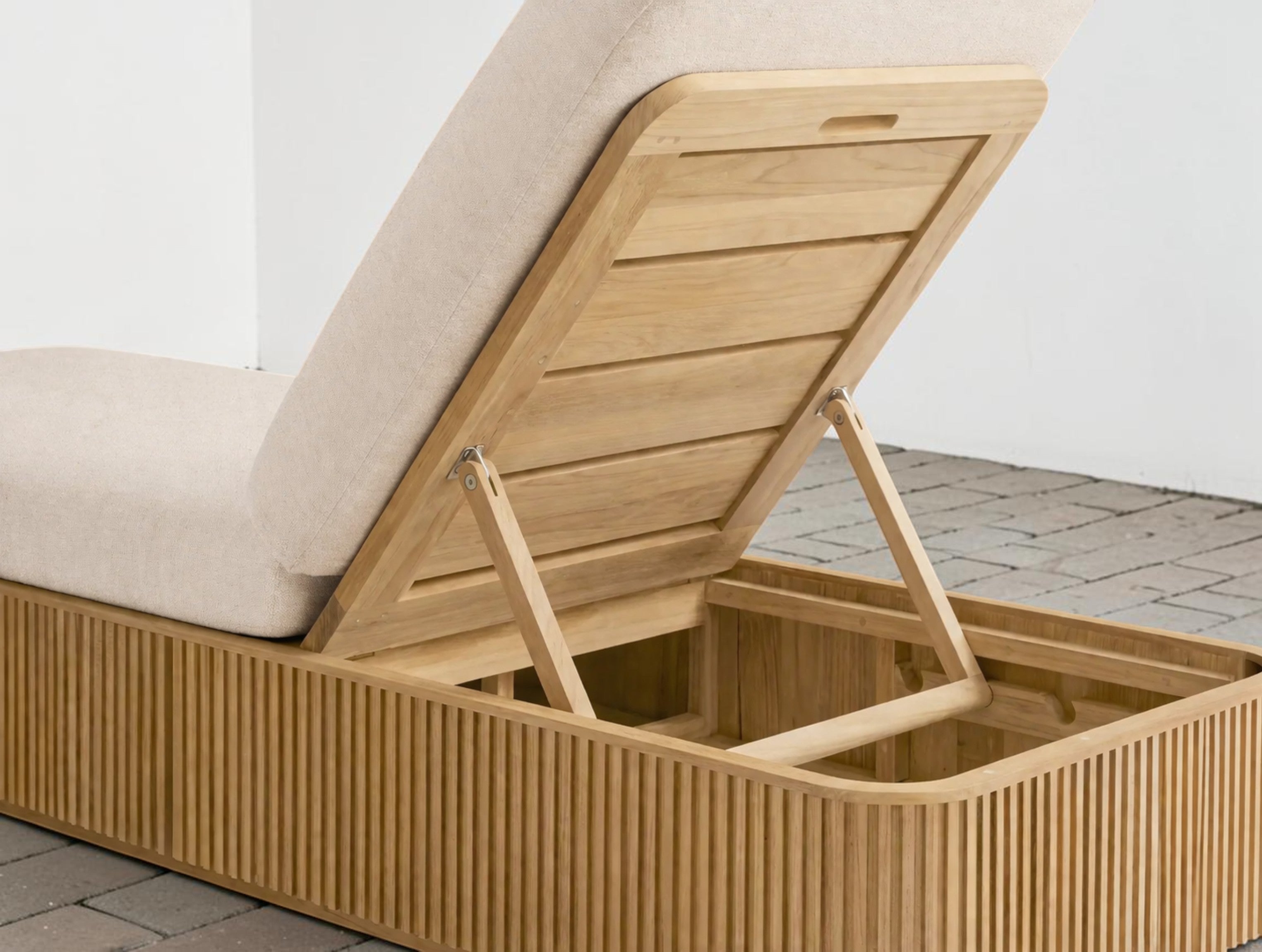 Rolphin Outdoor Teak Chaise
