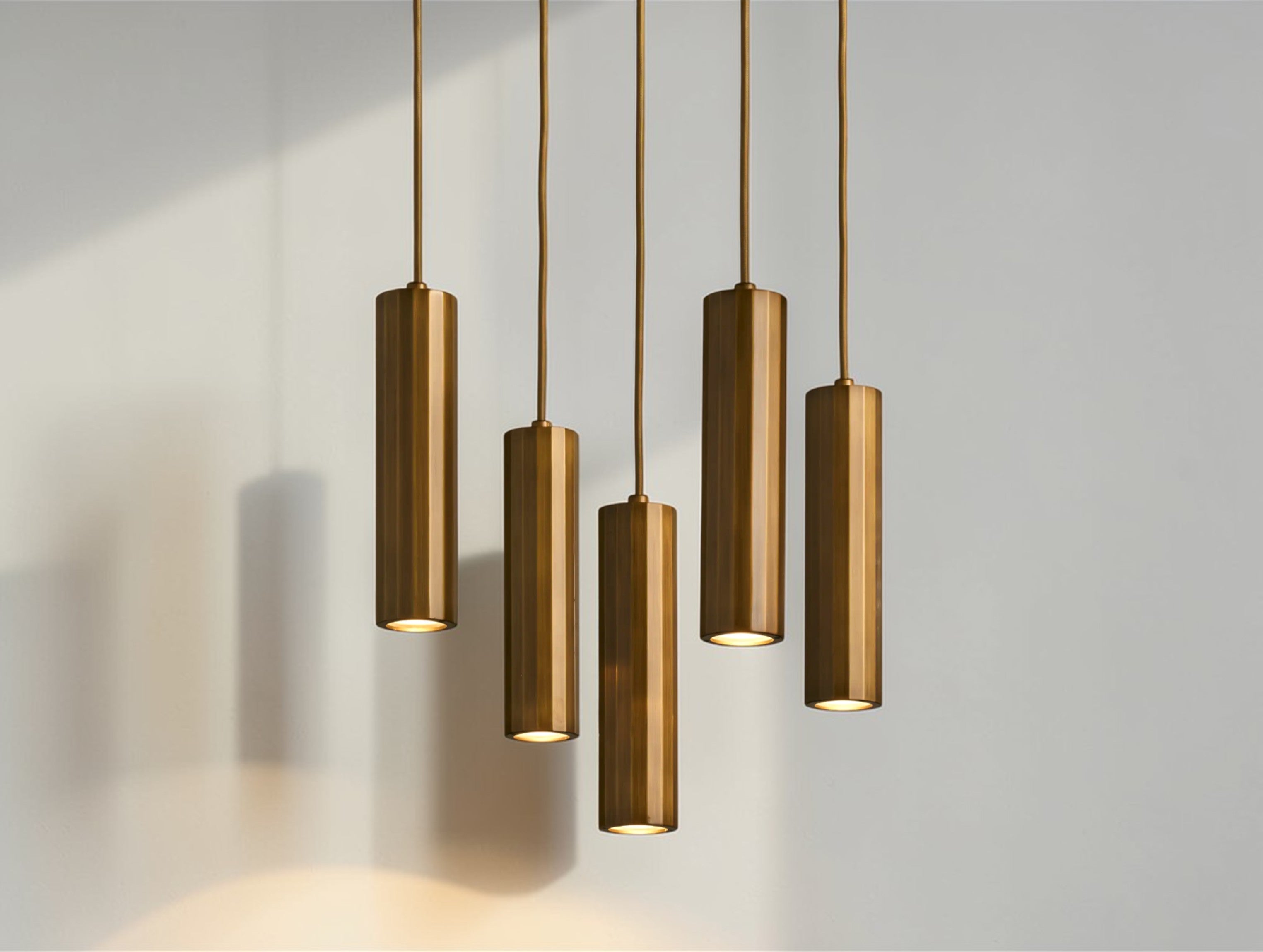 Solenne Column Chandelier